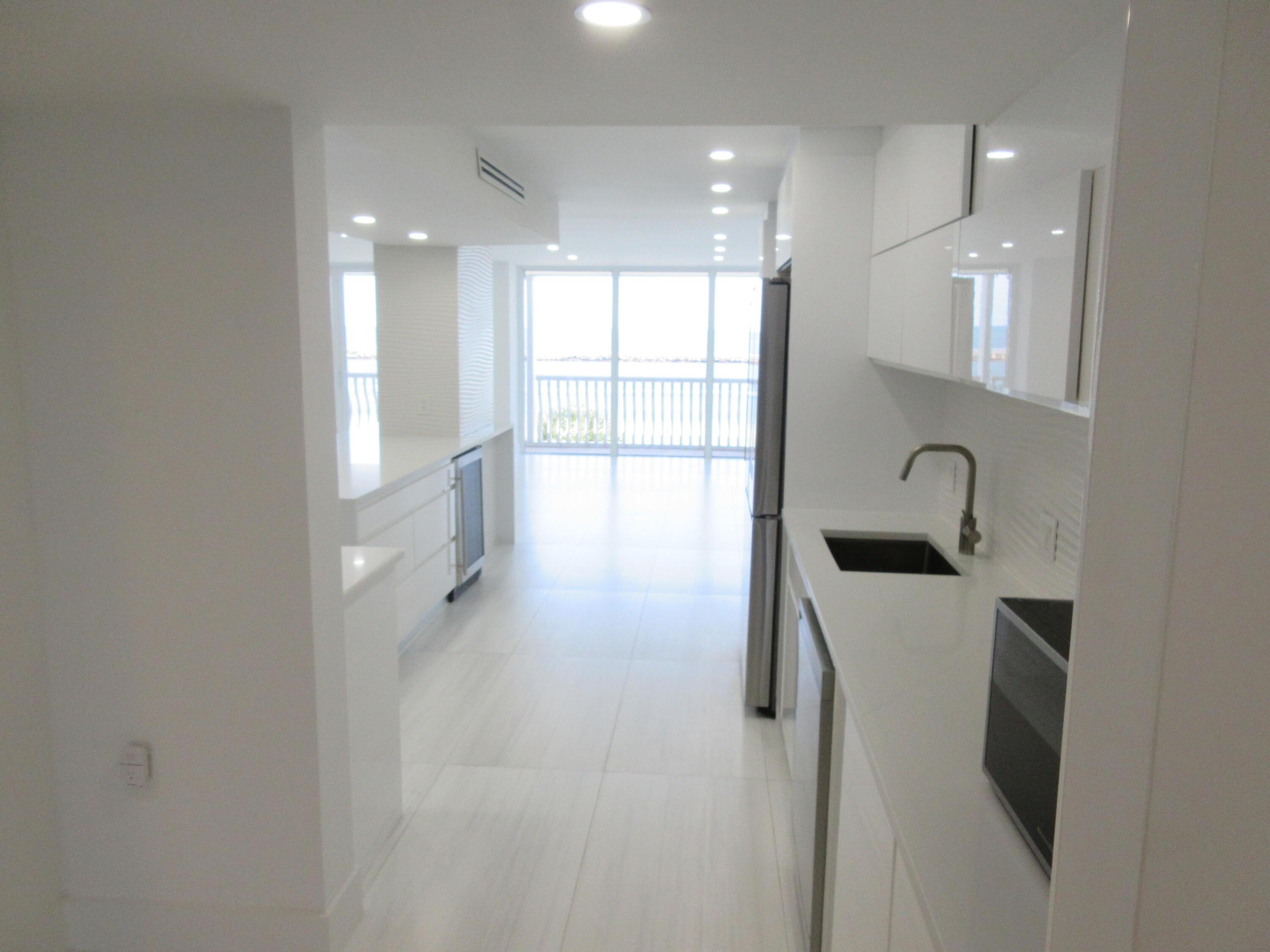 2200 S Ocean #205 Fort Lauderdale, FL 33316