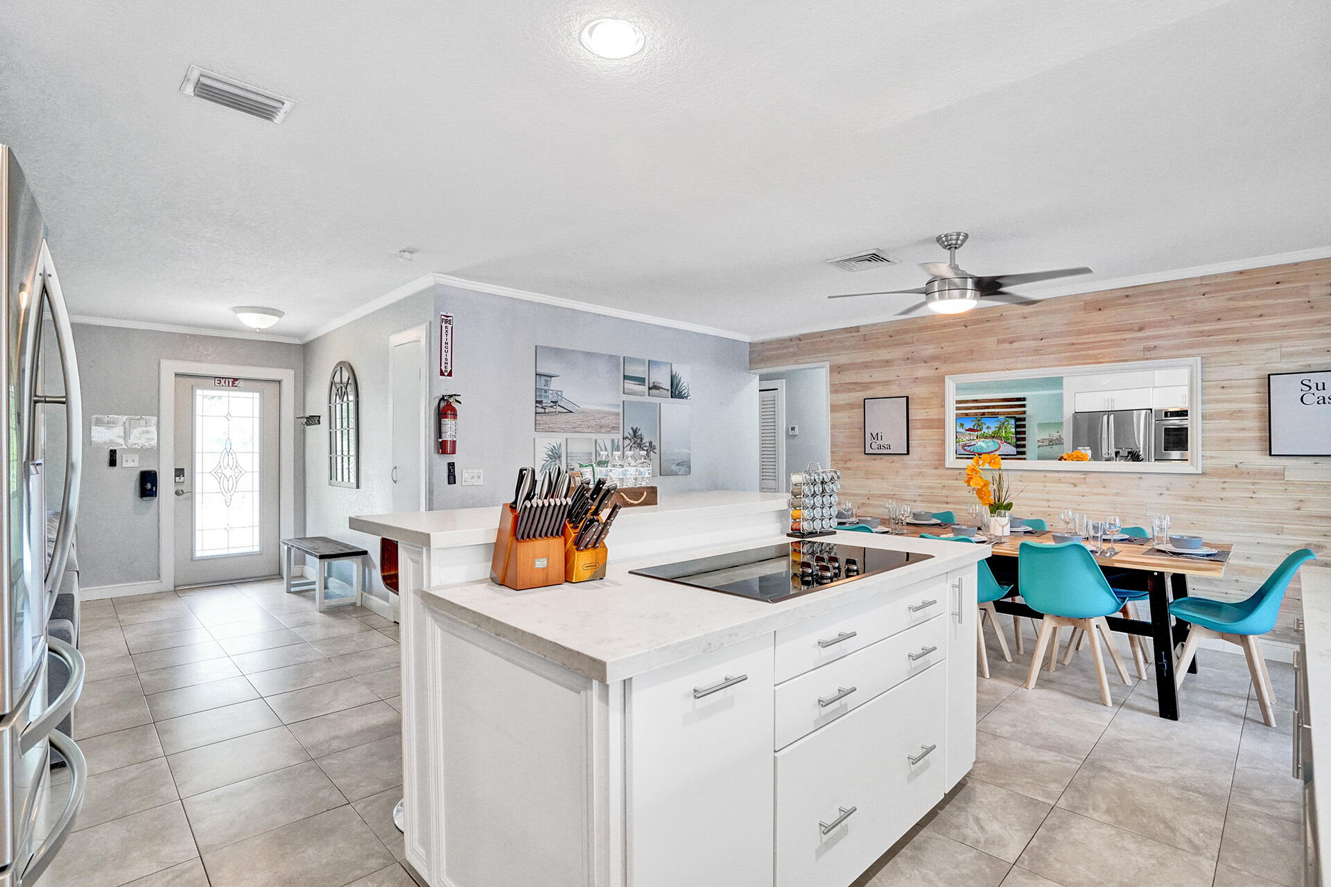1516 Scott
