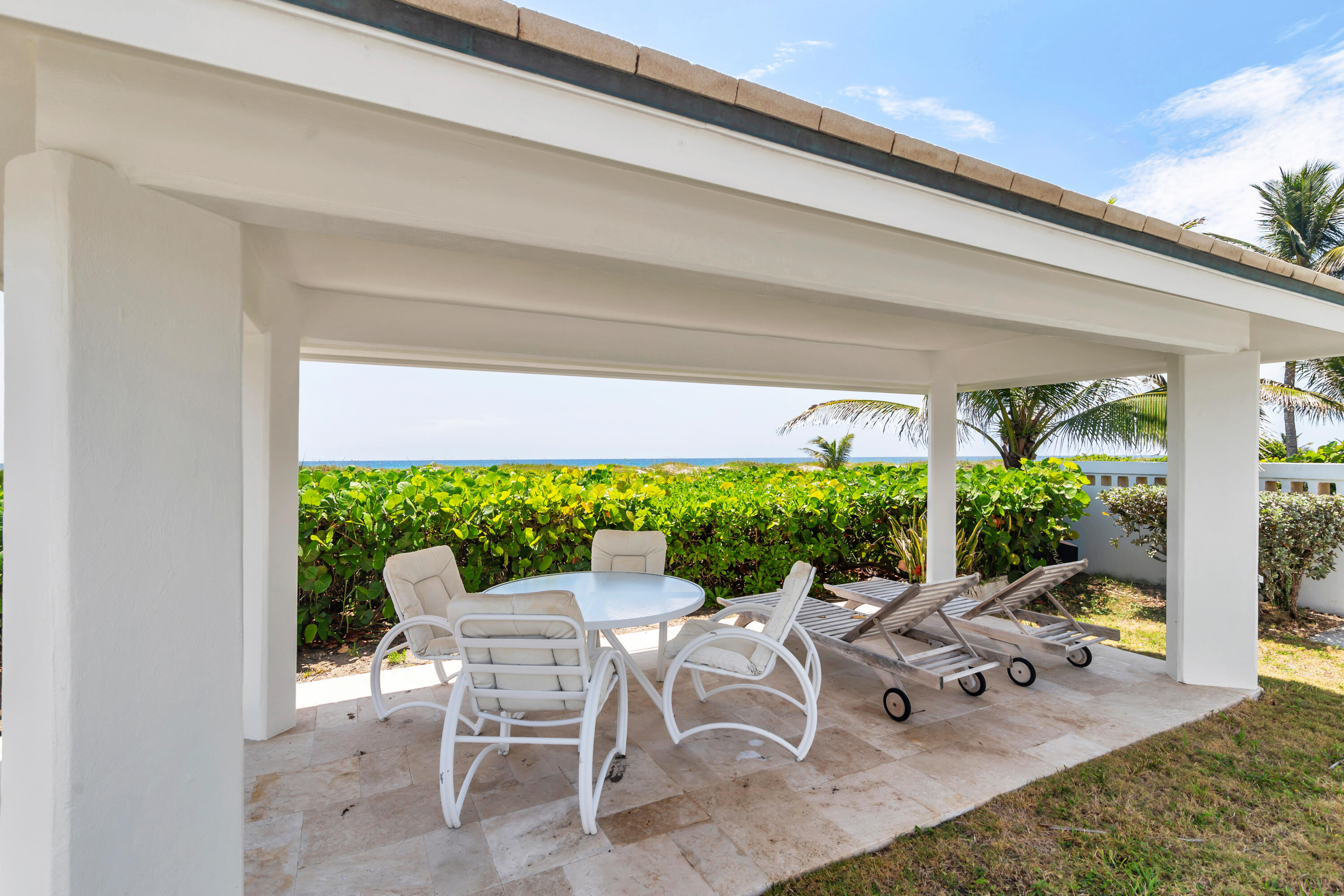 1426 N Ocean Palm Beach, FL 33480