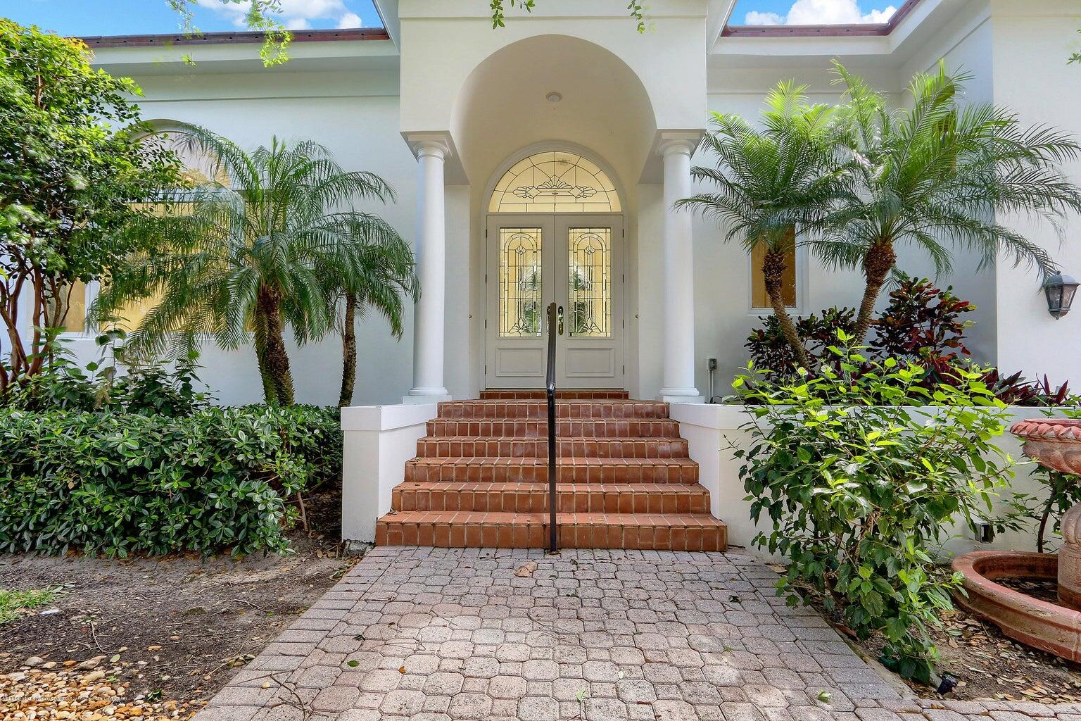 1426 N Ocean Palm Beach, FL 33480