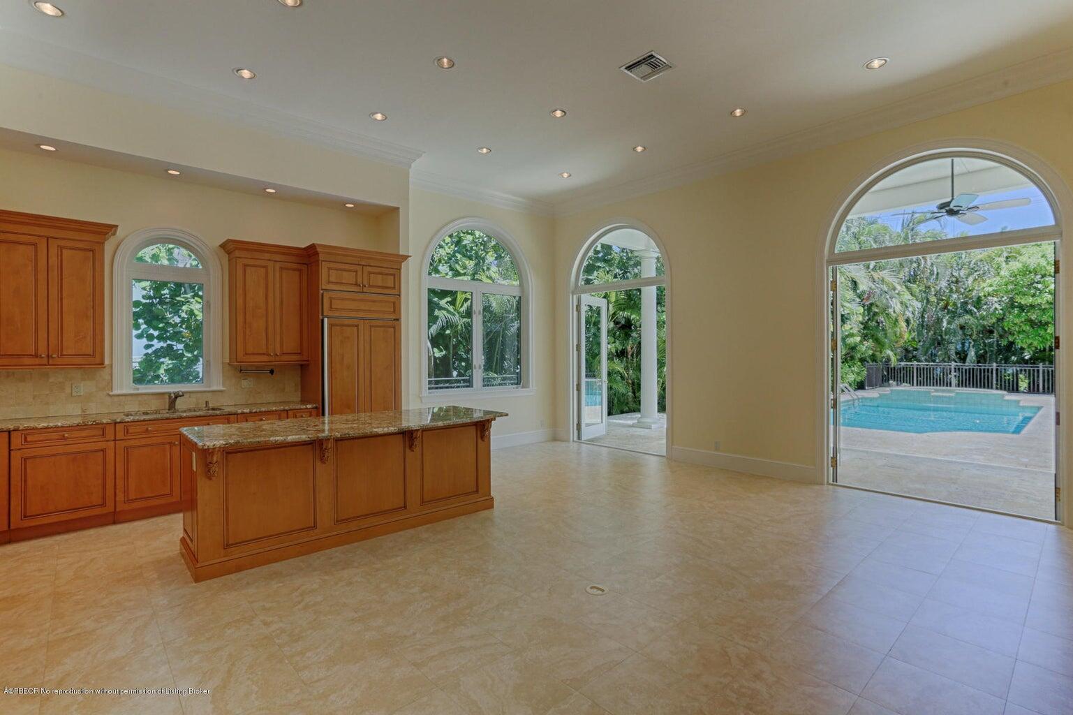 1426 N Ocean Palm Beach, FL 33480