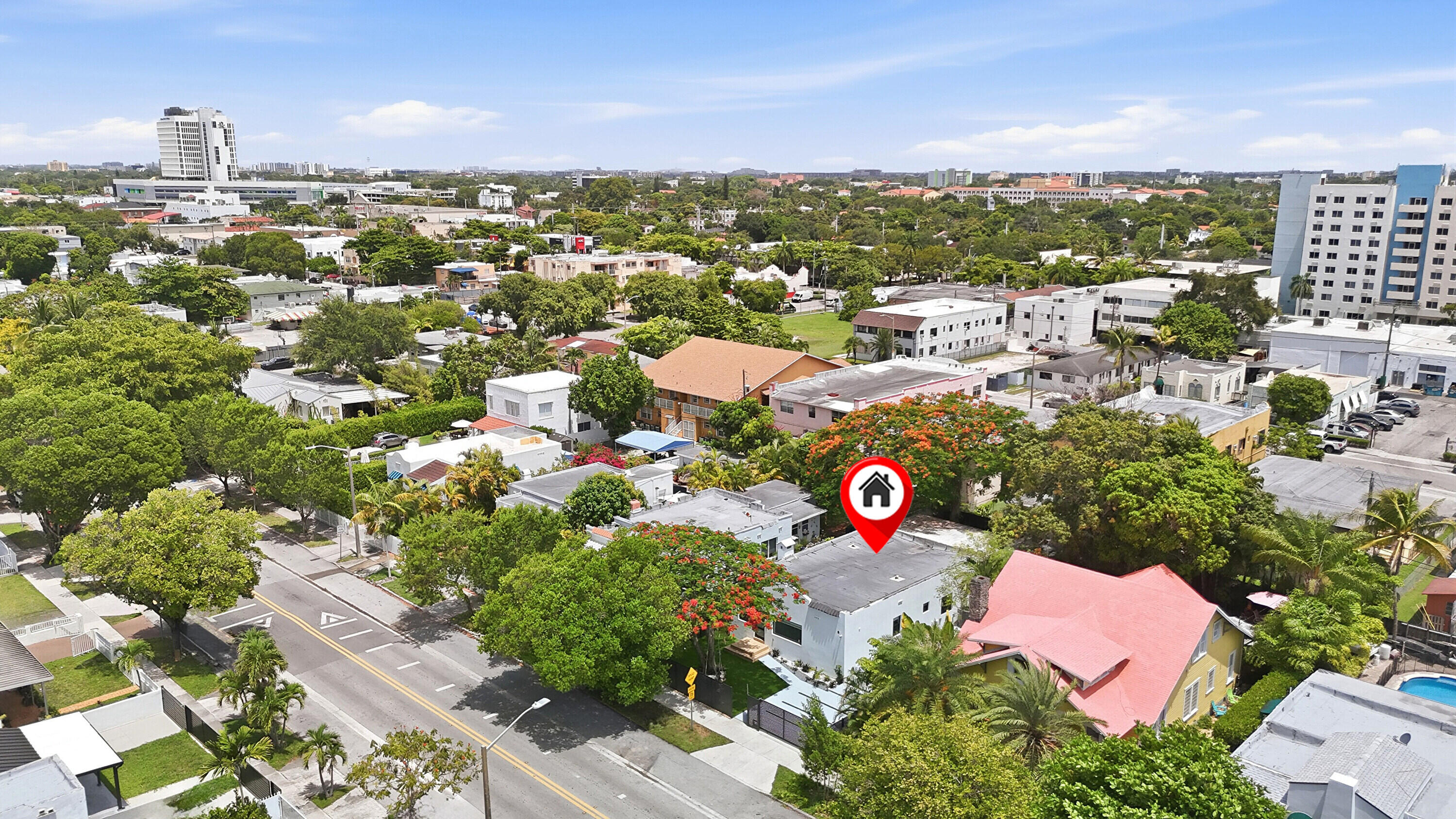 2239 SW 10th Miami, FL 33135