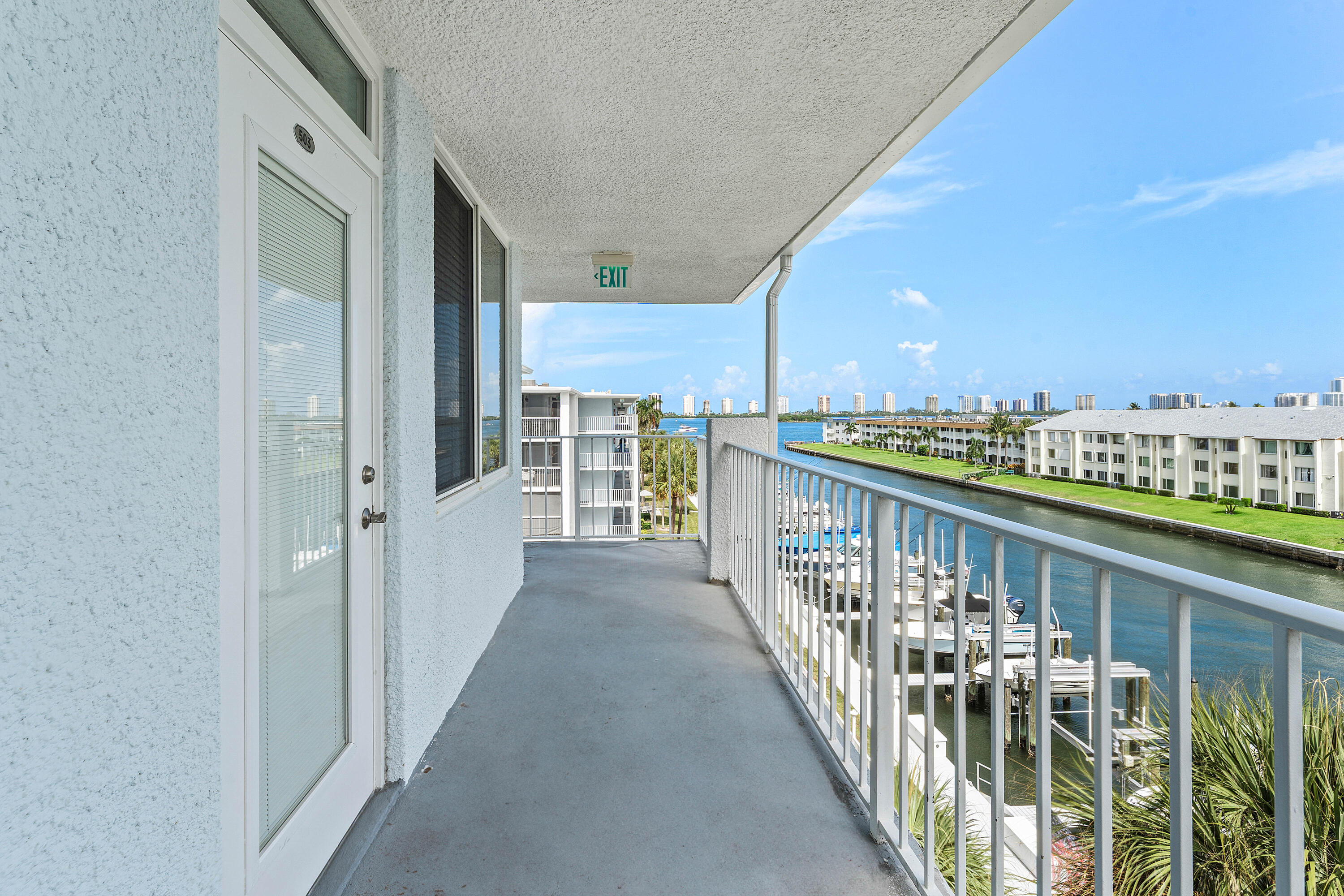 108 Paradise Harbour #502