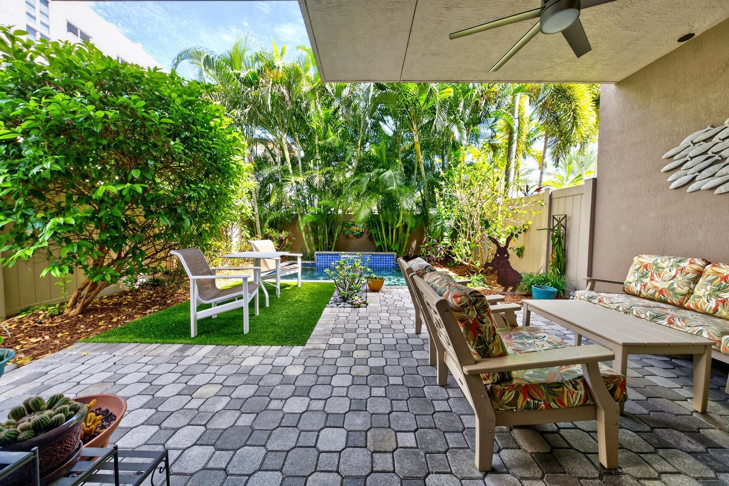 930 NE 16th Ave Fort Lauderdale, FL 33304