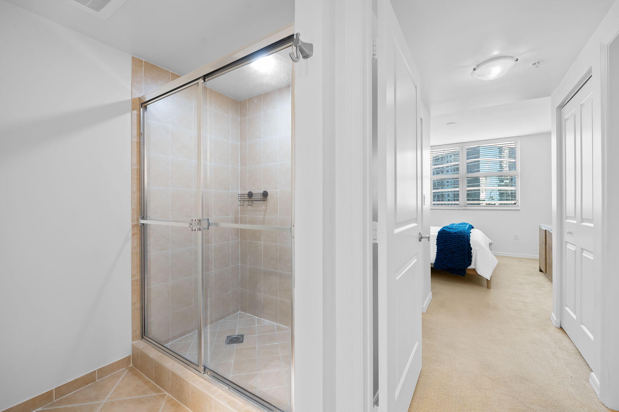 347 N New Riv Dr #1808 Fort Lauderdale, FL 33301