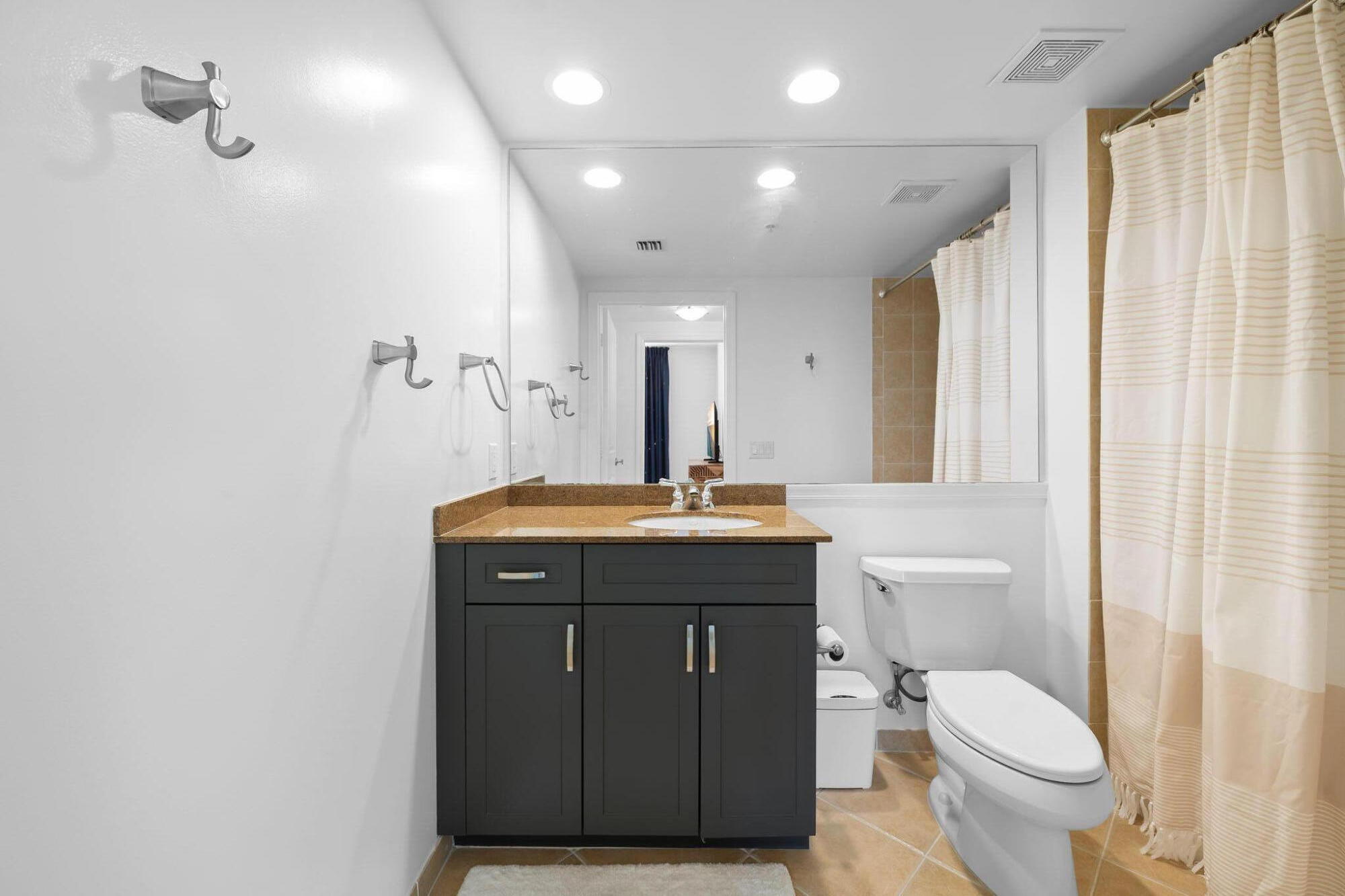 347 N New Riv Dr #1808 Fort Lauderdale, FL 33301