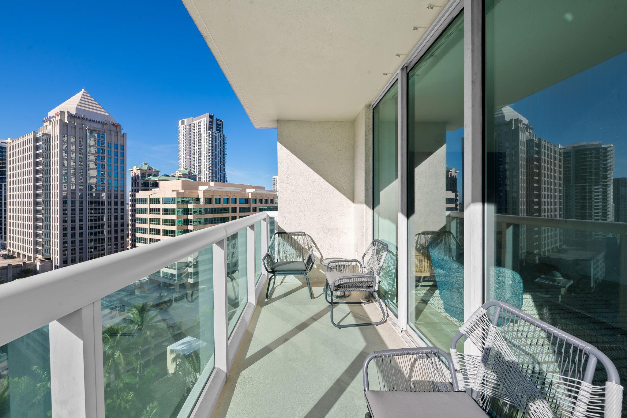 347 N New Riv Dr #1808 Fort Lauderdale, FL 33301