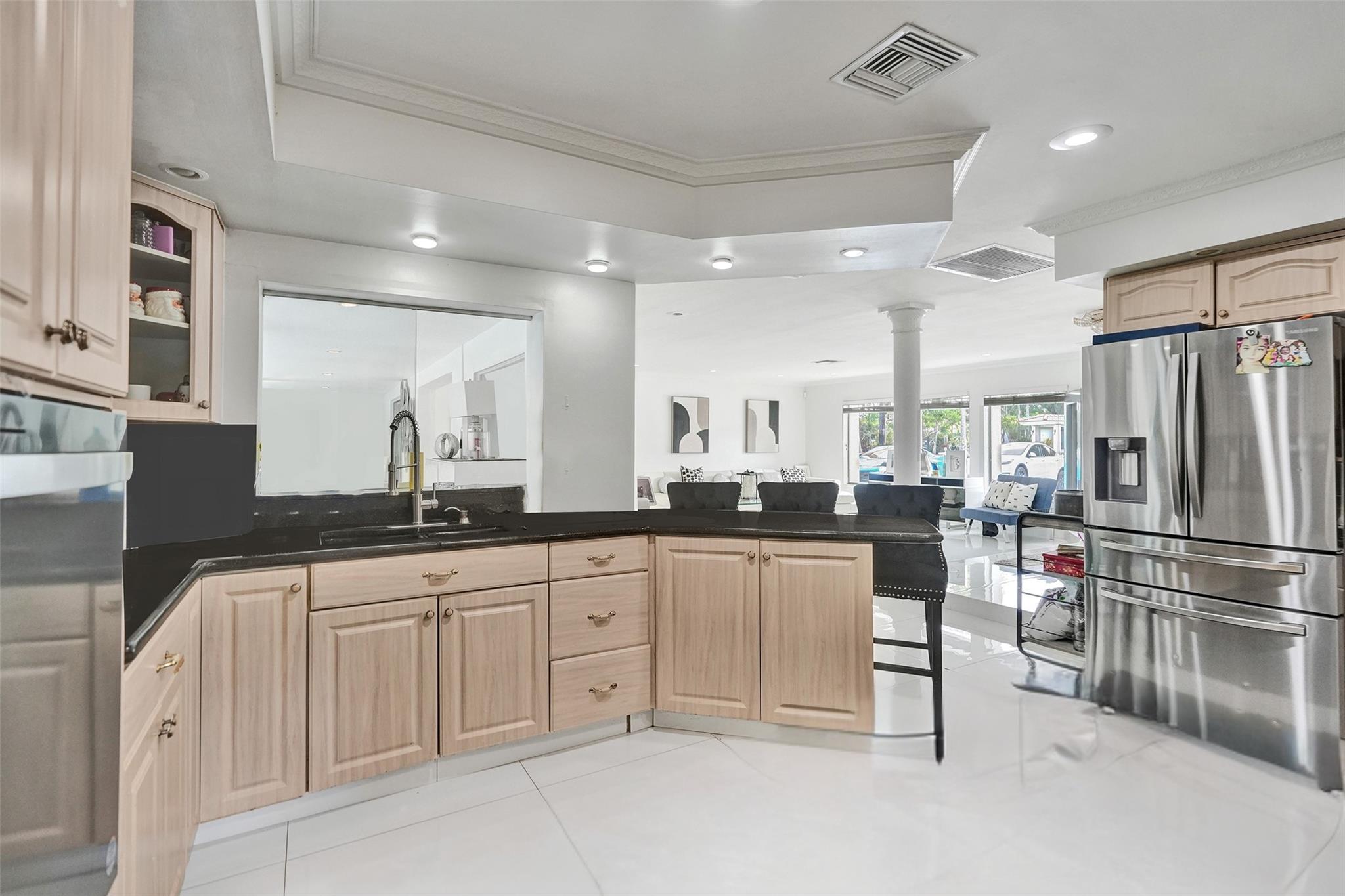 4100 Bayview Dr,Fort Lauderdale, FL 33308