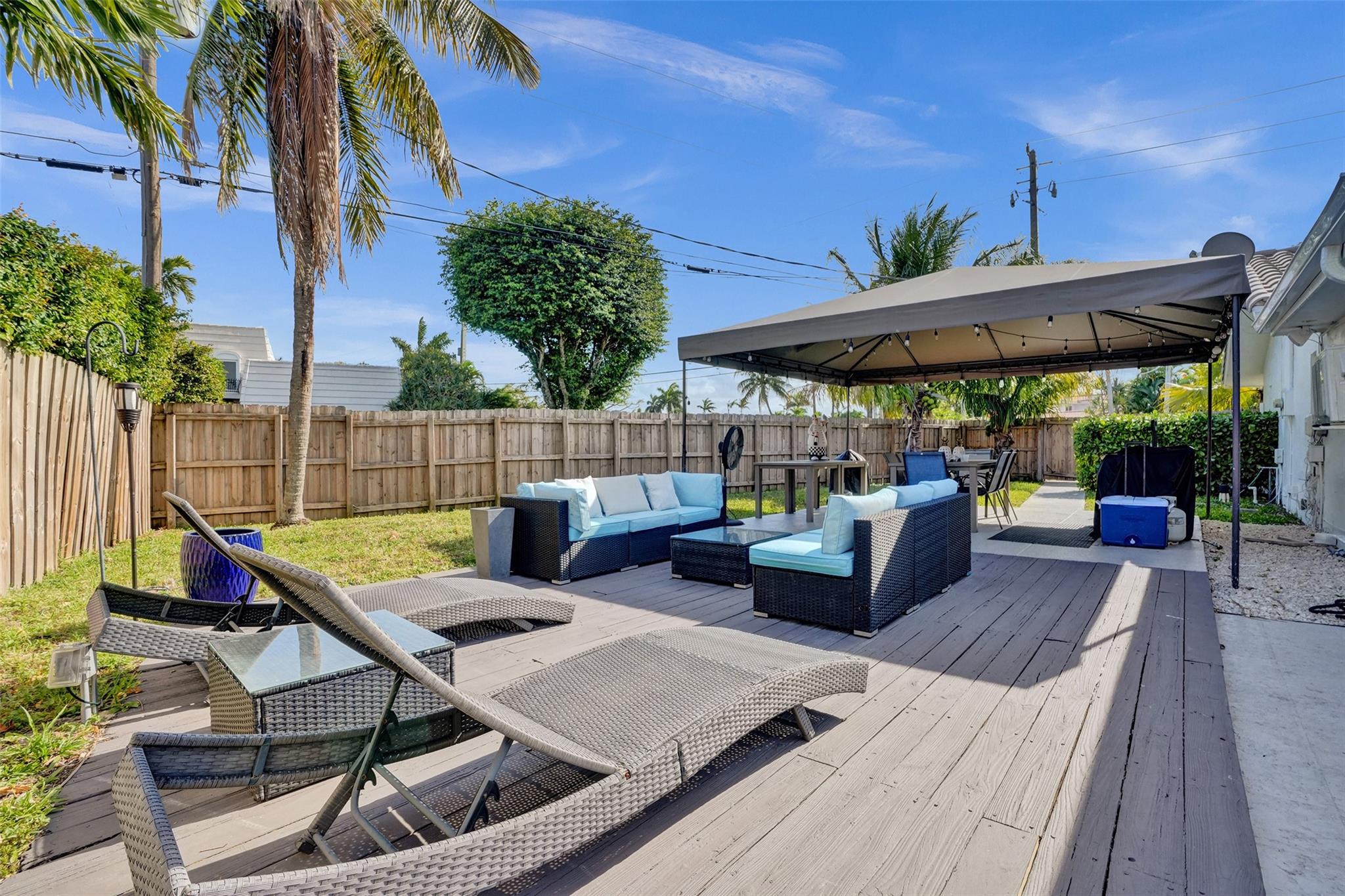 4100 Bayview Dr,Fort Lauderdale, FL 33308