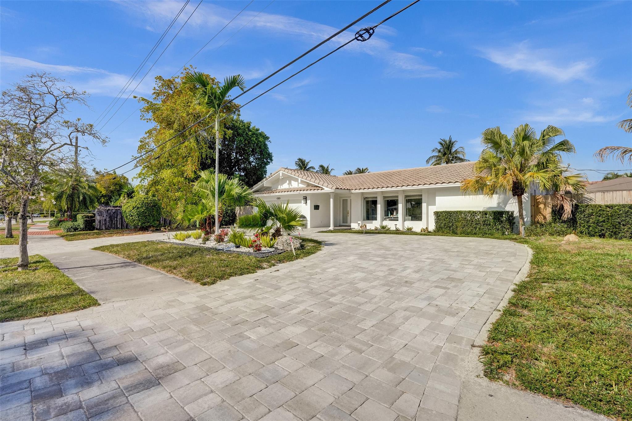 4100 Bayview Dr,Fort Lauderdale, FL 33308