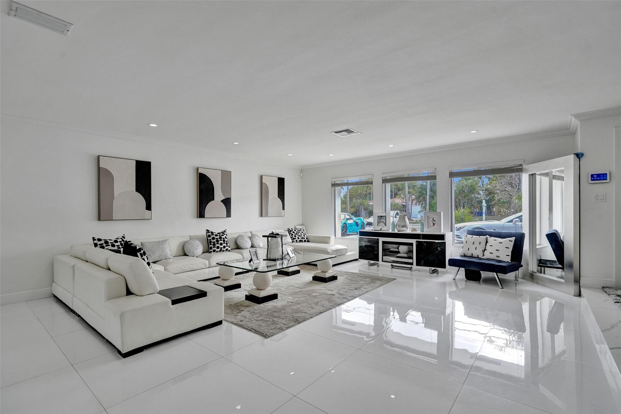 4100 Bayview Dr,Fort Lauderdale, FL 33308