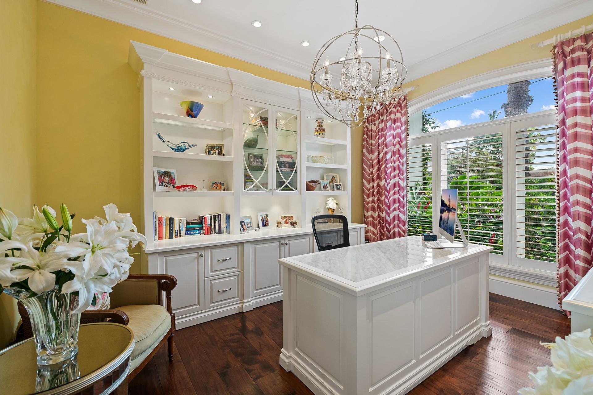 1733 SE 10th St Fort Lauderdale, FL 33316 1733 SE 10th St Fort Lauderdale, FL 33316