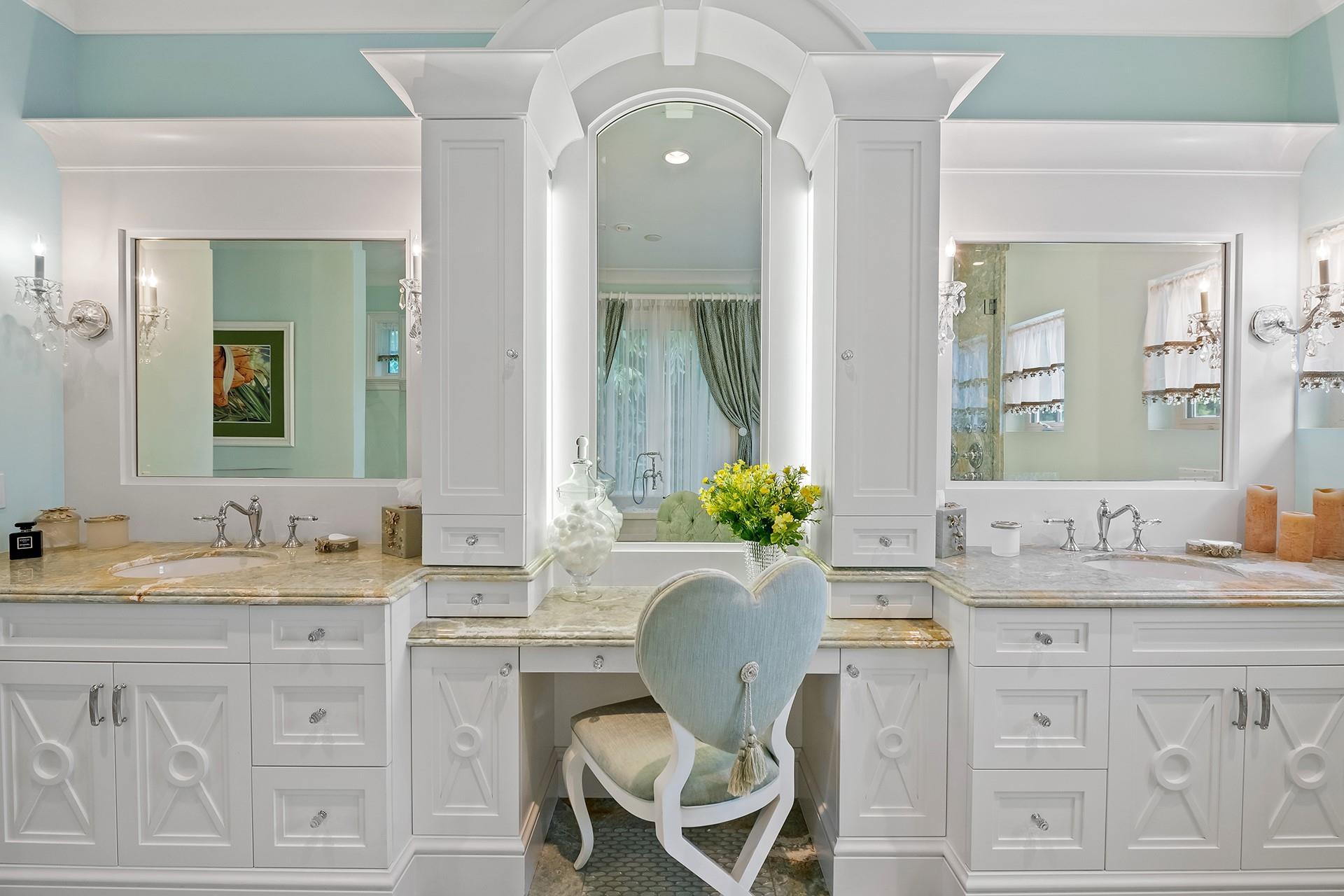 1733 SE 10th St Fort Lauderdale, FL 33316 1733 SE 10th St Fort Lauderdale, FL 33316