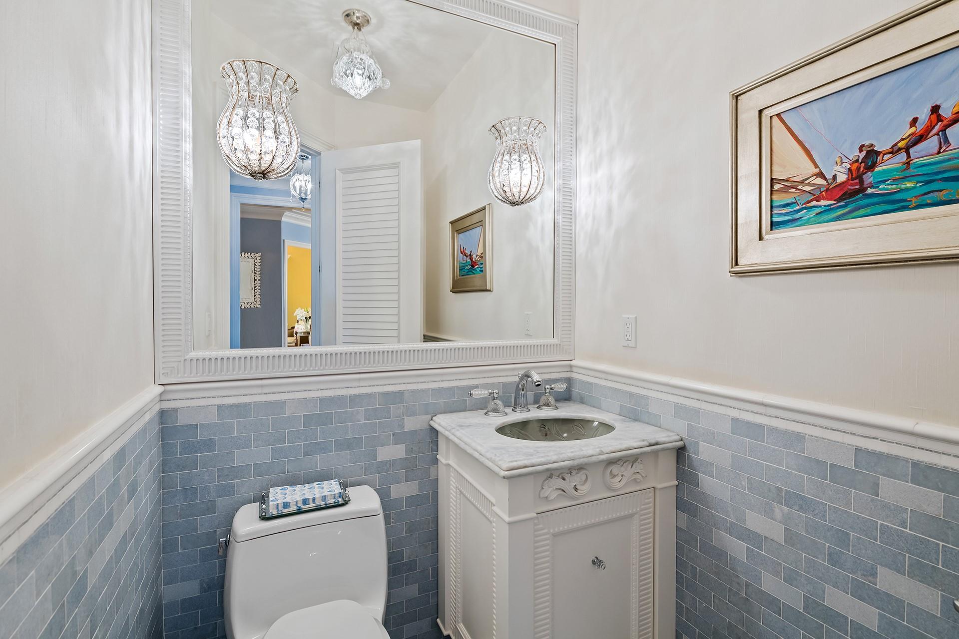 1733 SE 10th St Fort Lauderdale, FL 33316 1733 SE 10th St Fort Lauderdale, FL 33316