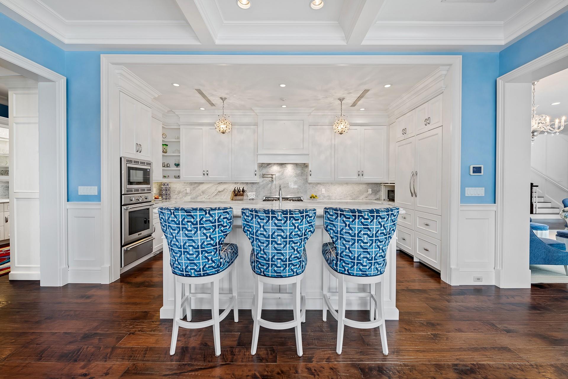 1733 SE 10th St Fort Lauderdale, FL 33316 1733 SE 10th St Fort Lauderdale, FL 33316