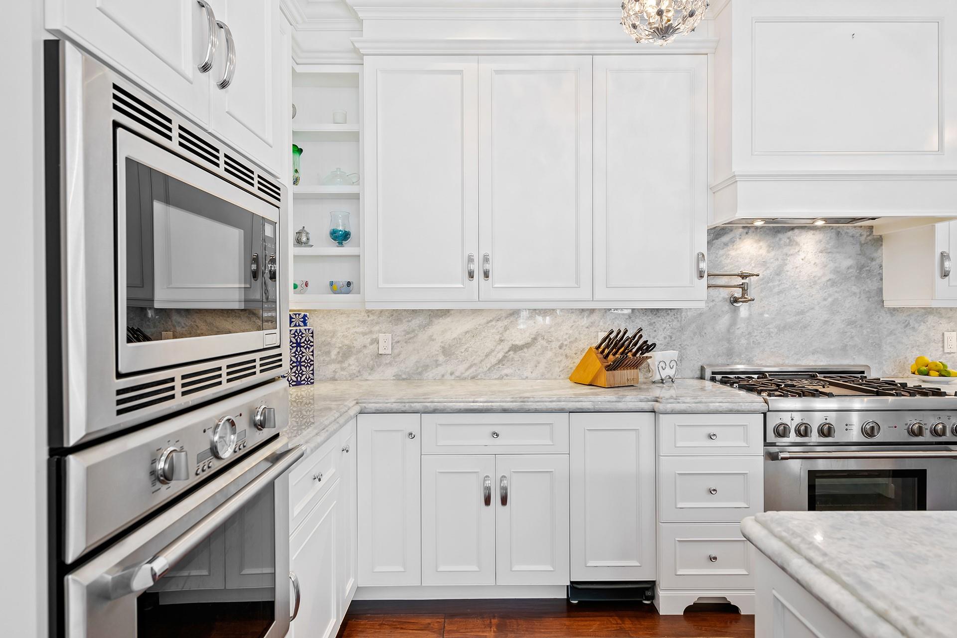 1733 SE 10th St Fort Lauderdale, FL 33316 1733 SE 10th St Fort Lauderdale, FL 33316