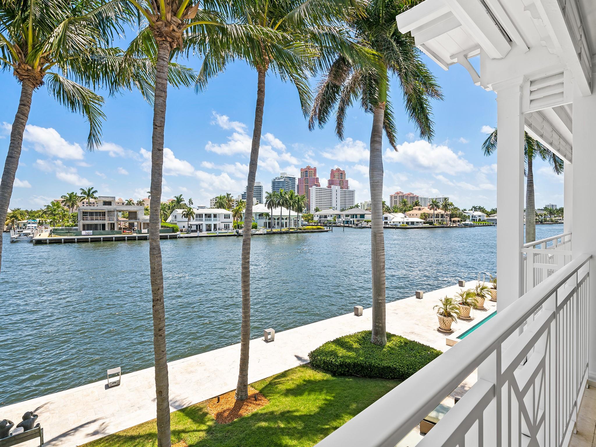 2898 NE 26th St Fort Lauderdale, FL 33305