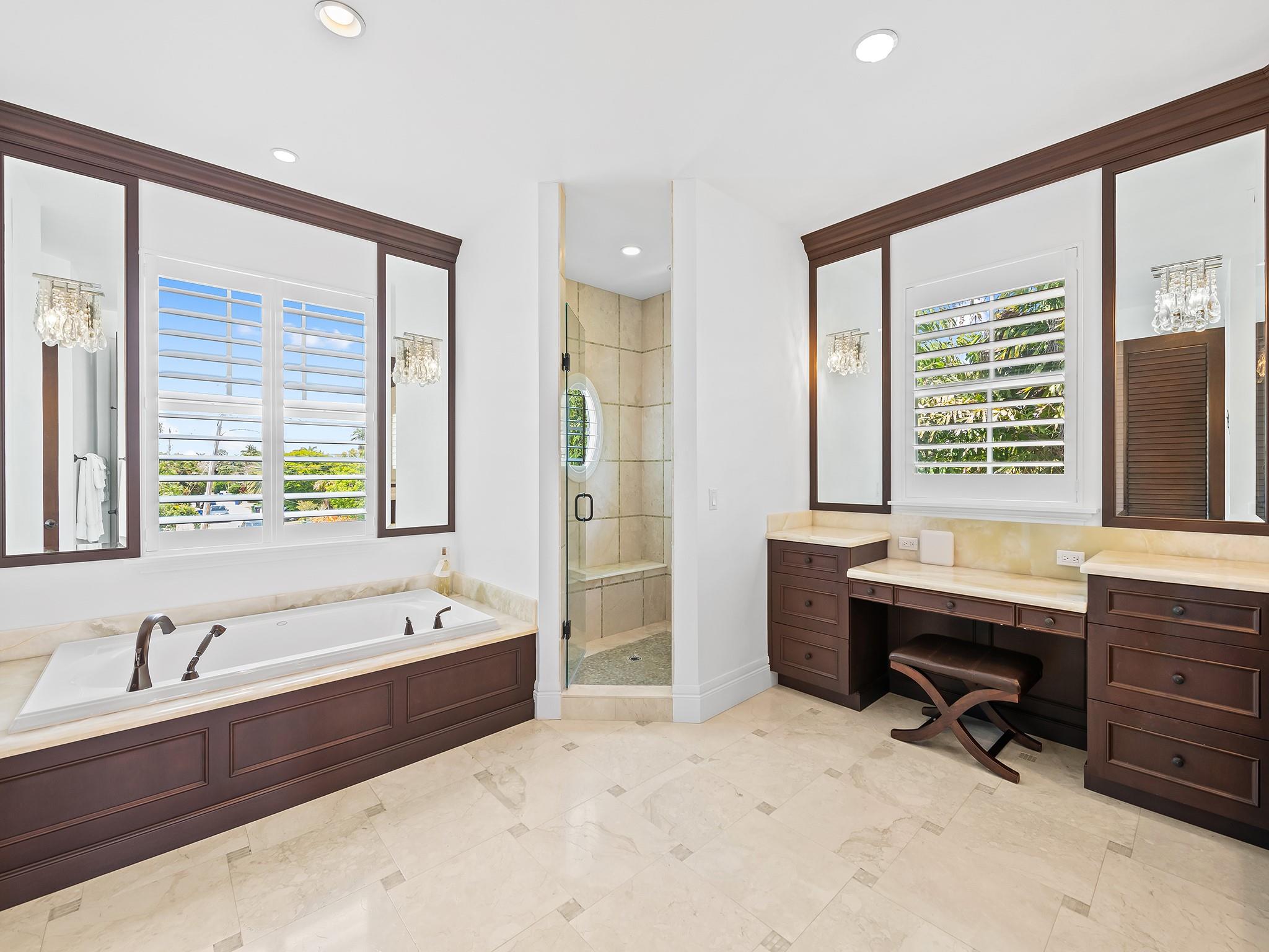 2898 NE 26th St Fort Lauderdale, FL 33305