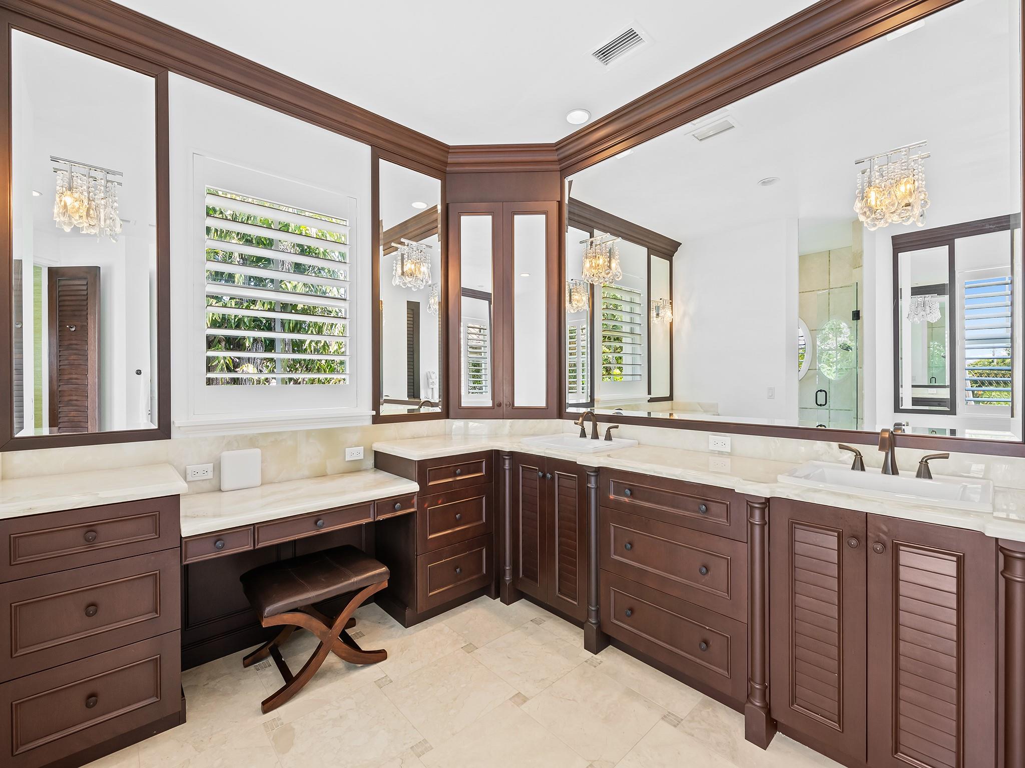 2898 NE 26th St Fort Lauderdale, FL 33305