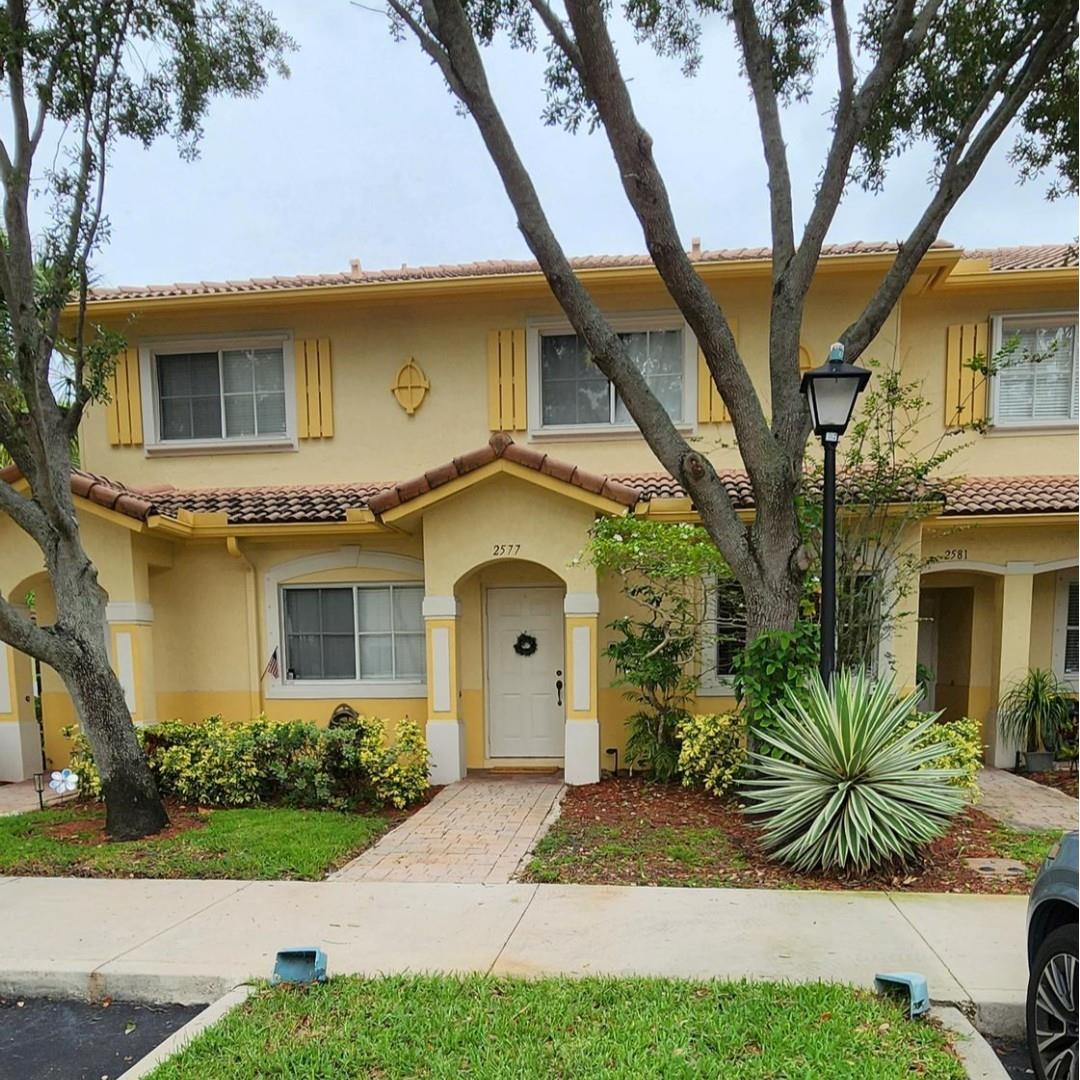 2577 SW 83rd Ter