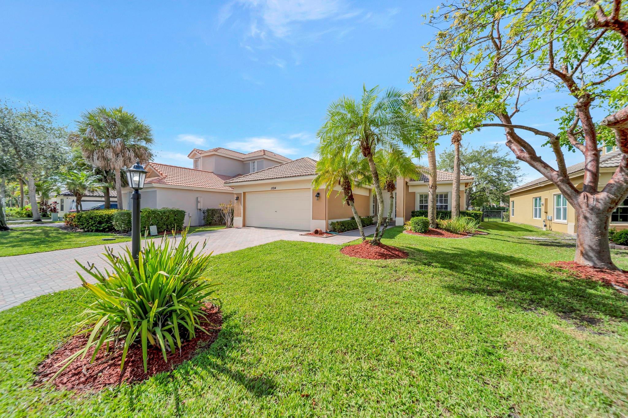 11214 NW 65th Ct,Parkland, FL 33076