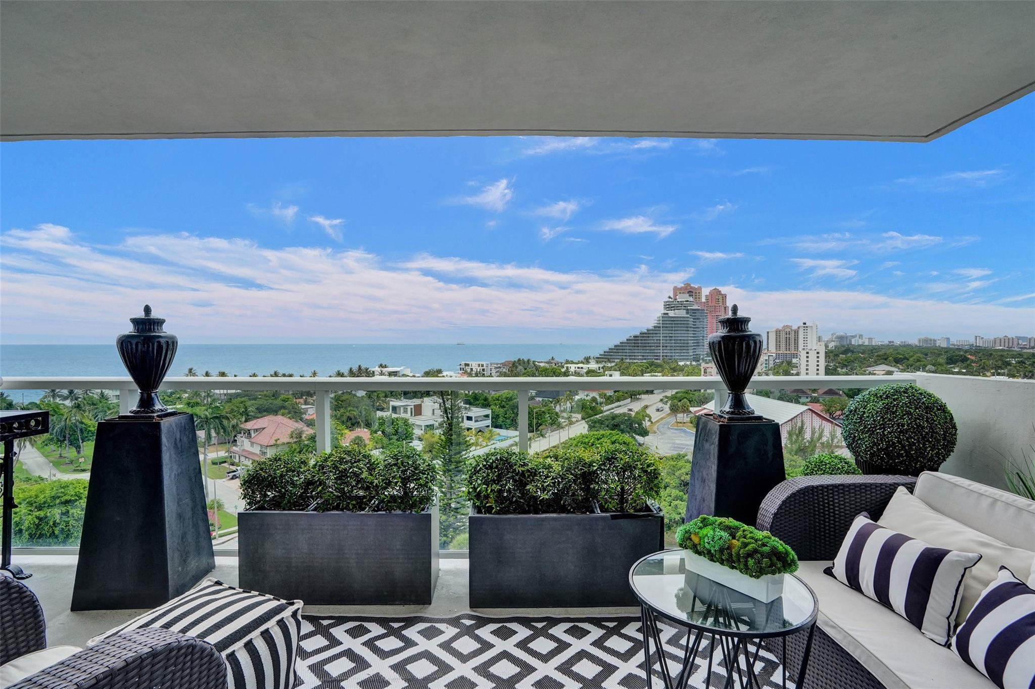 2701 N Ocean Blvd #11D
