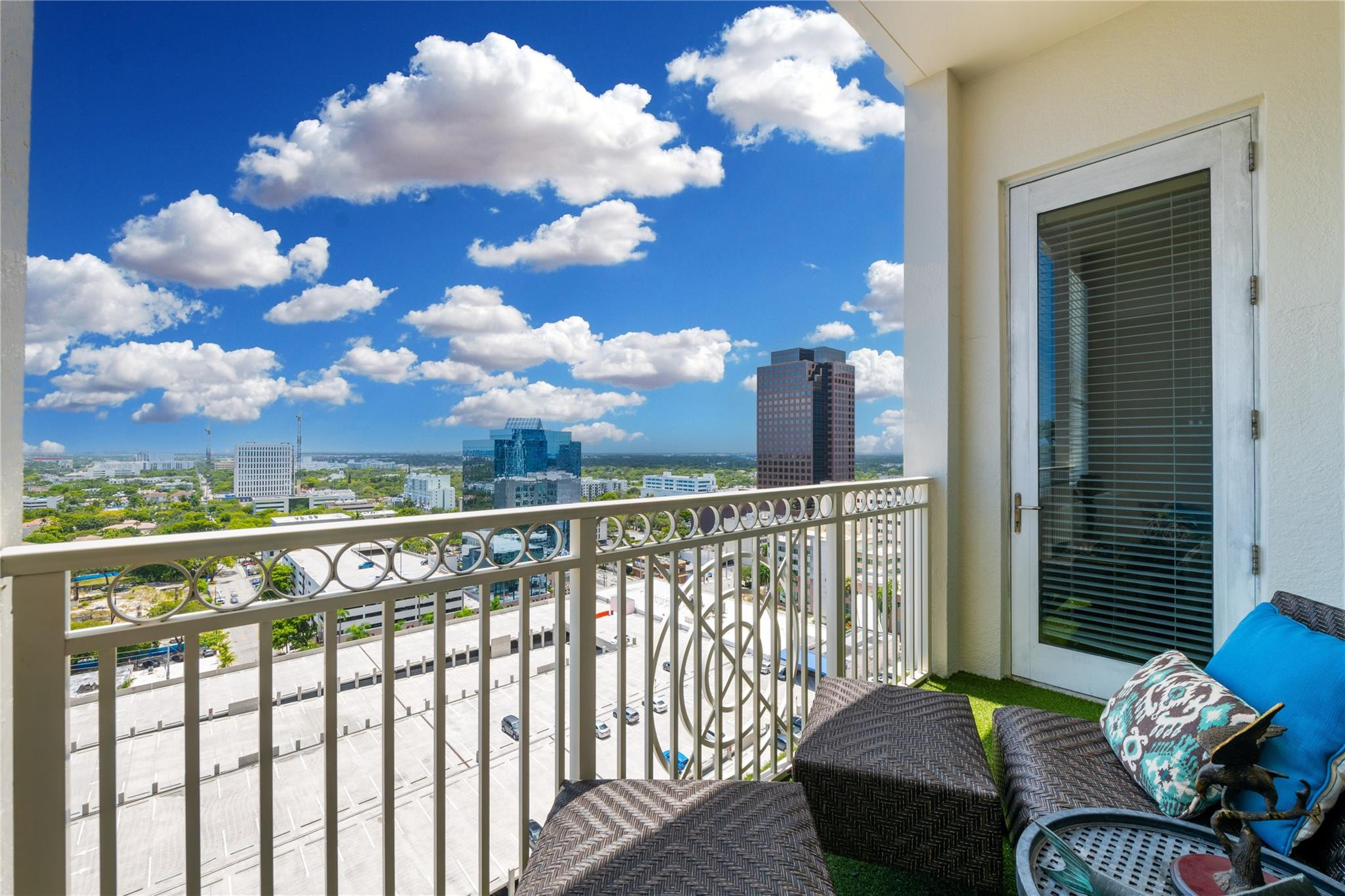 511 SE 5th Ave #1906 Fort Lauderdale, FL 33301