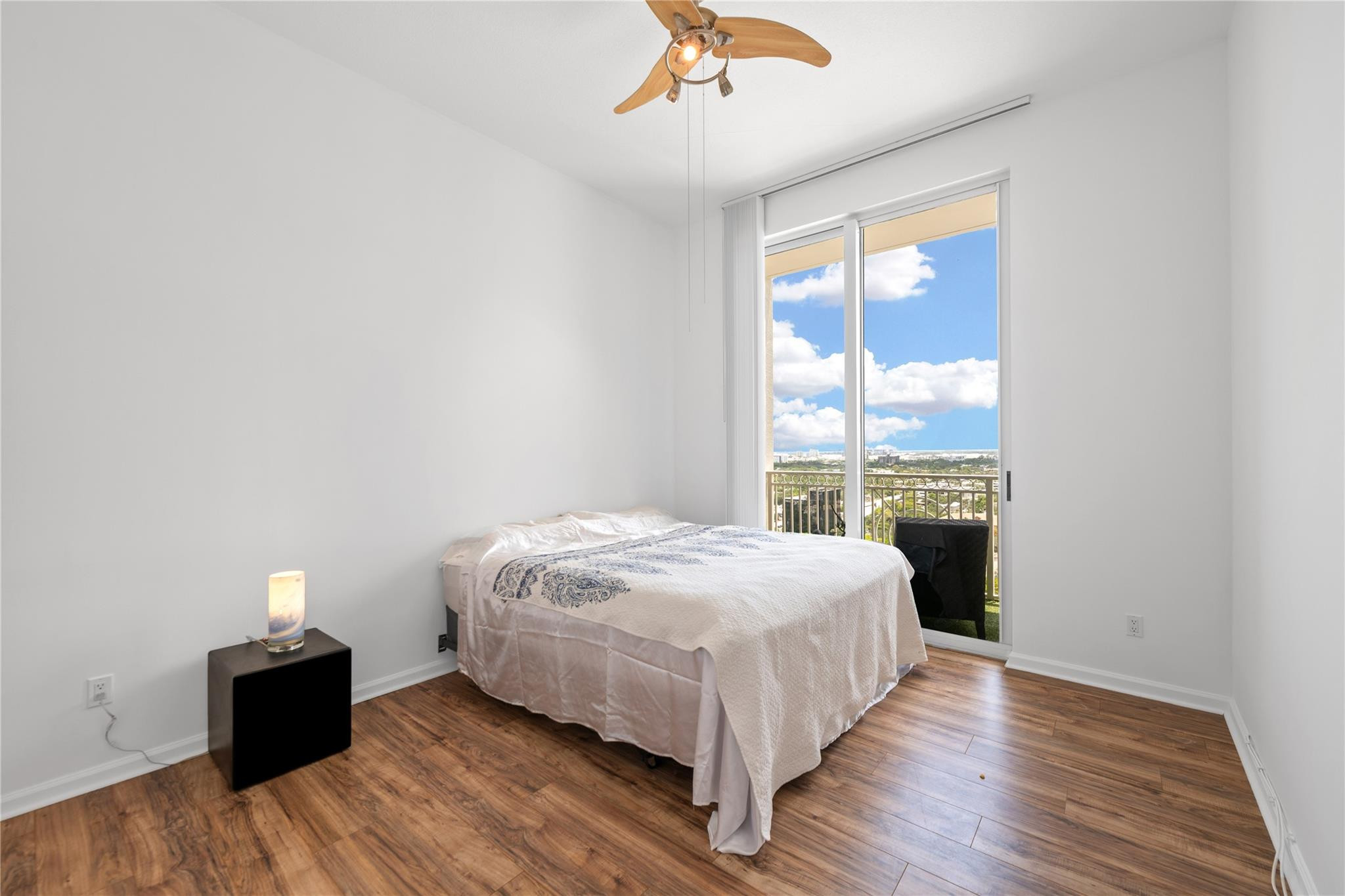 511 SE 5th Ave #1906 Fort Lauderdale, FL 33301