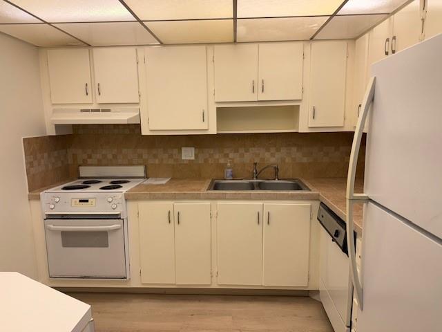 2320 S Cypress Bnd Dr #201