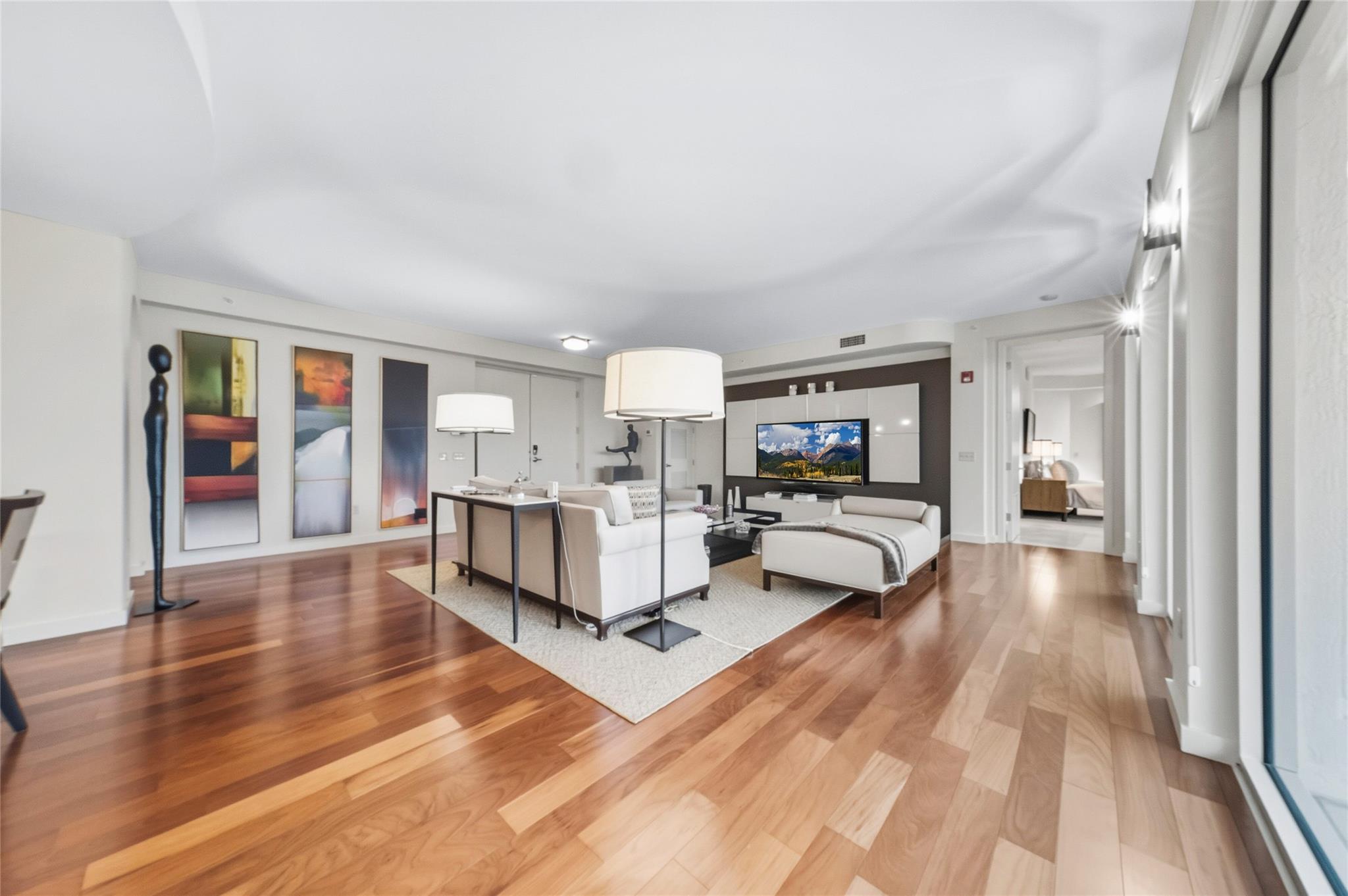 301 Hendricks Isle #10 Fort Lauderdale, FL 33301