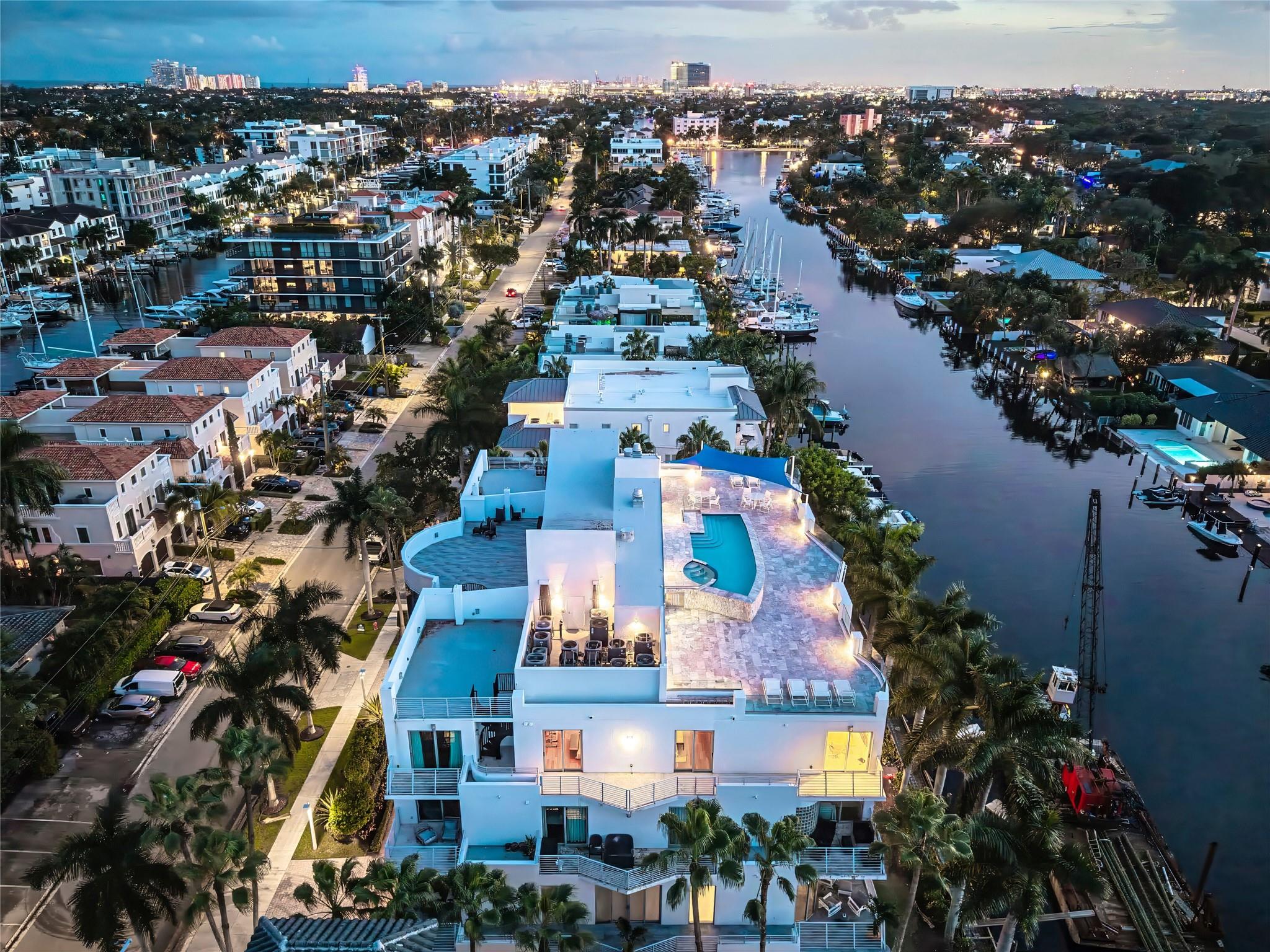 301 Hendricks Isle #10 Fort Lauderdale, FL 33301