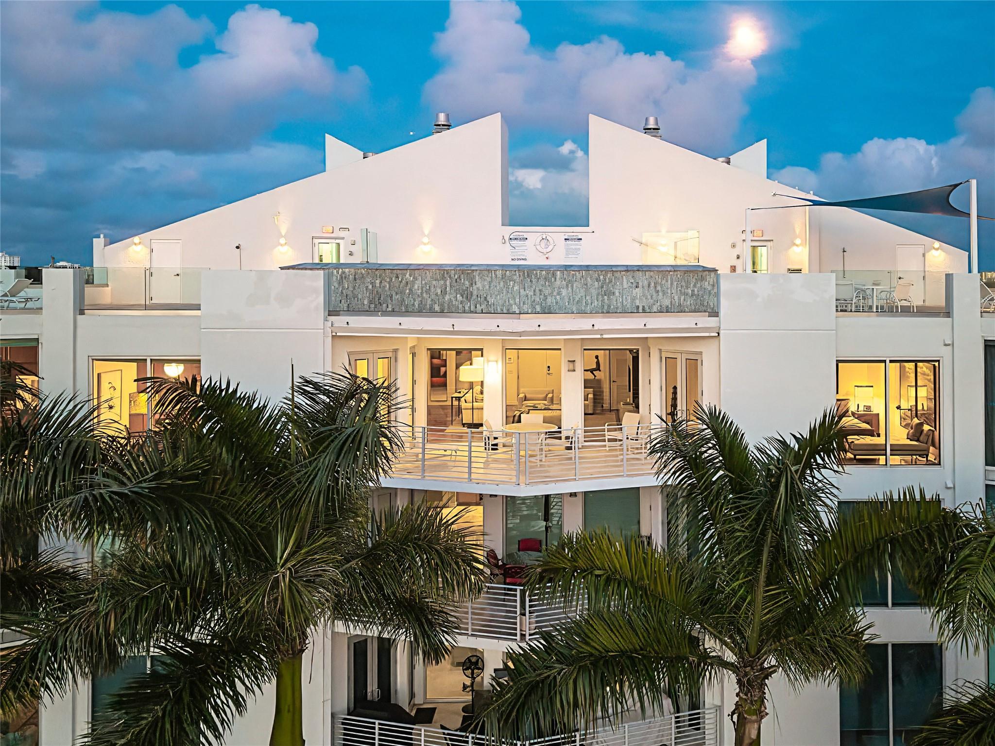 301 Hendricks Isle #10 Fort Lauderdale, FL 33301