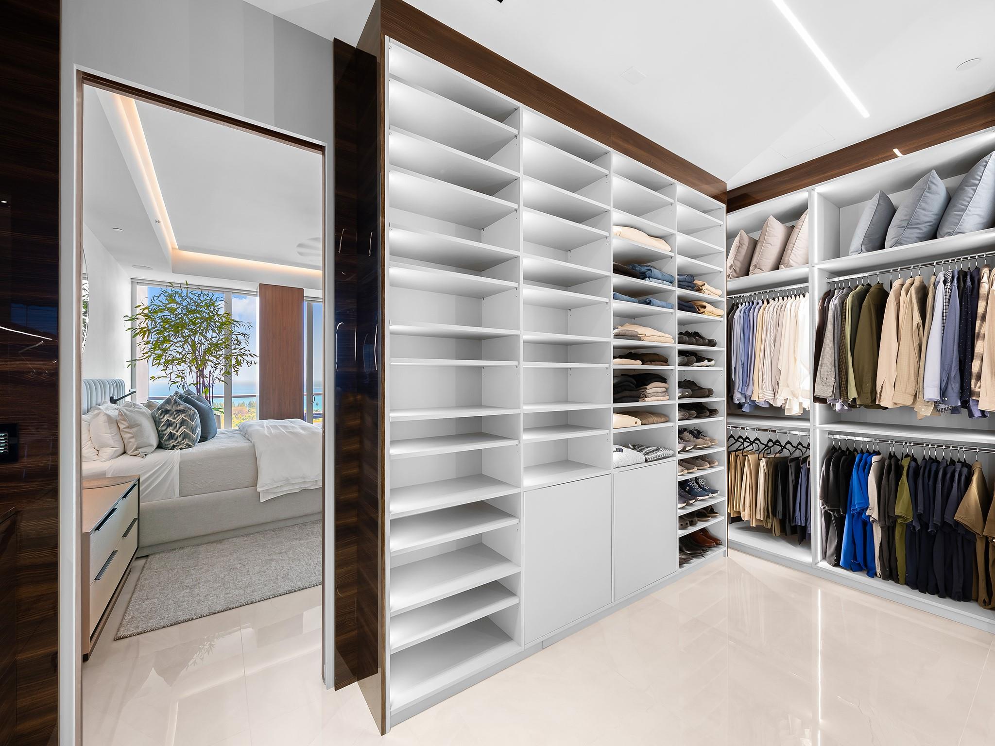 920 Intracoastal Dr #PH1 Fort Lauderdale, FL 33304