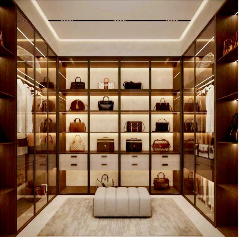 2626 NE 37th Fort Lauderdale, FL 33308