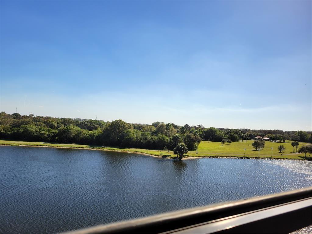 2766 Carambola Cir S #504