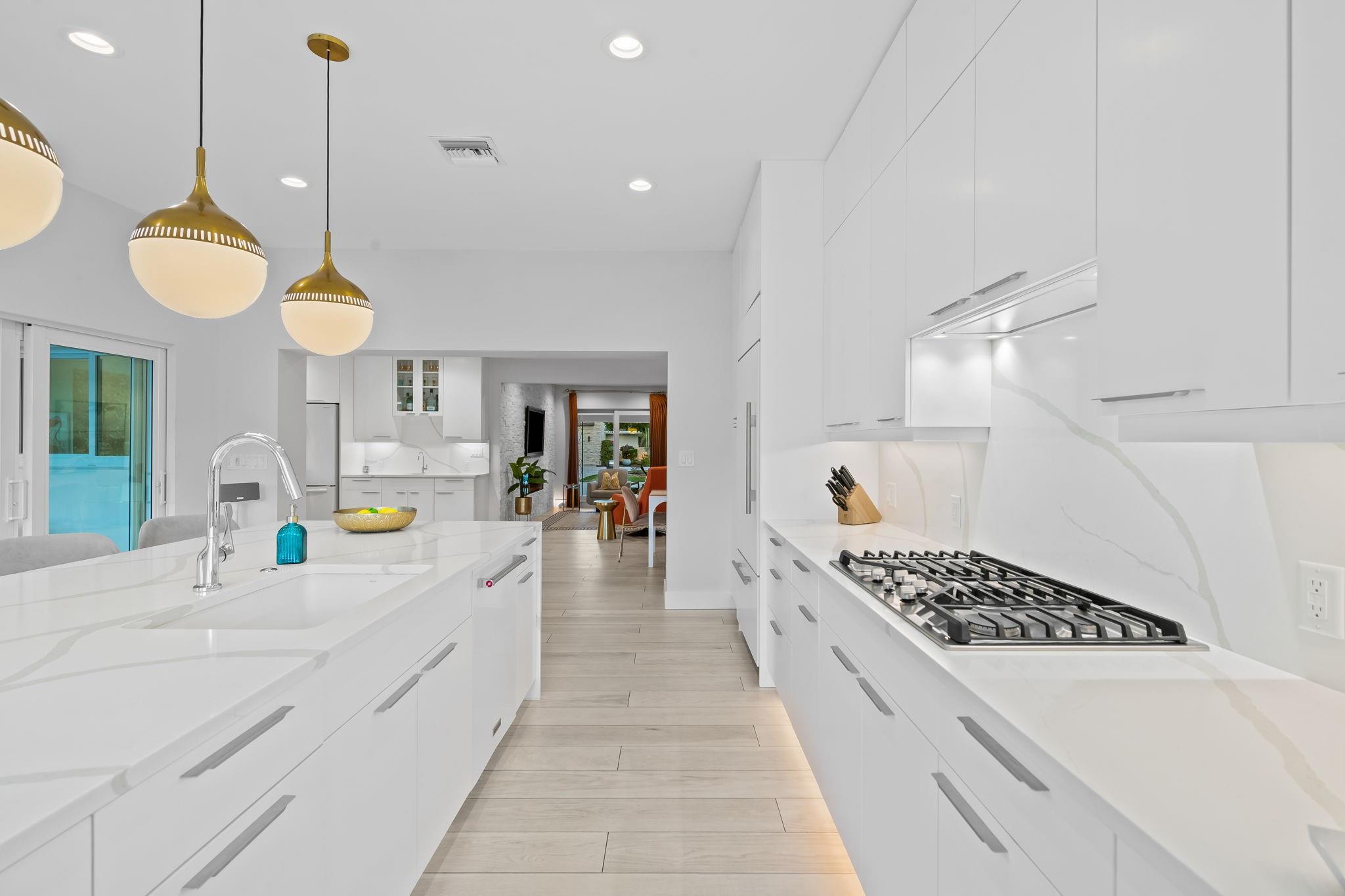 1731 NE 23rd Ave Fort Lauderdale, FL 33305