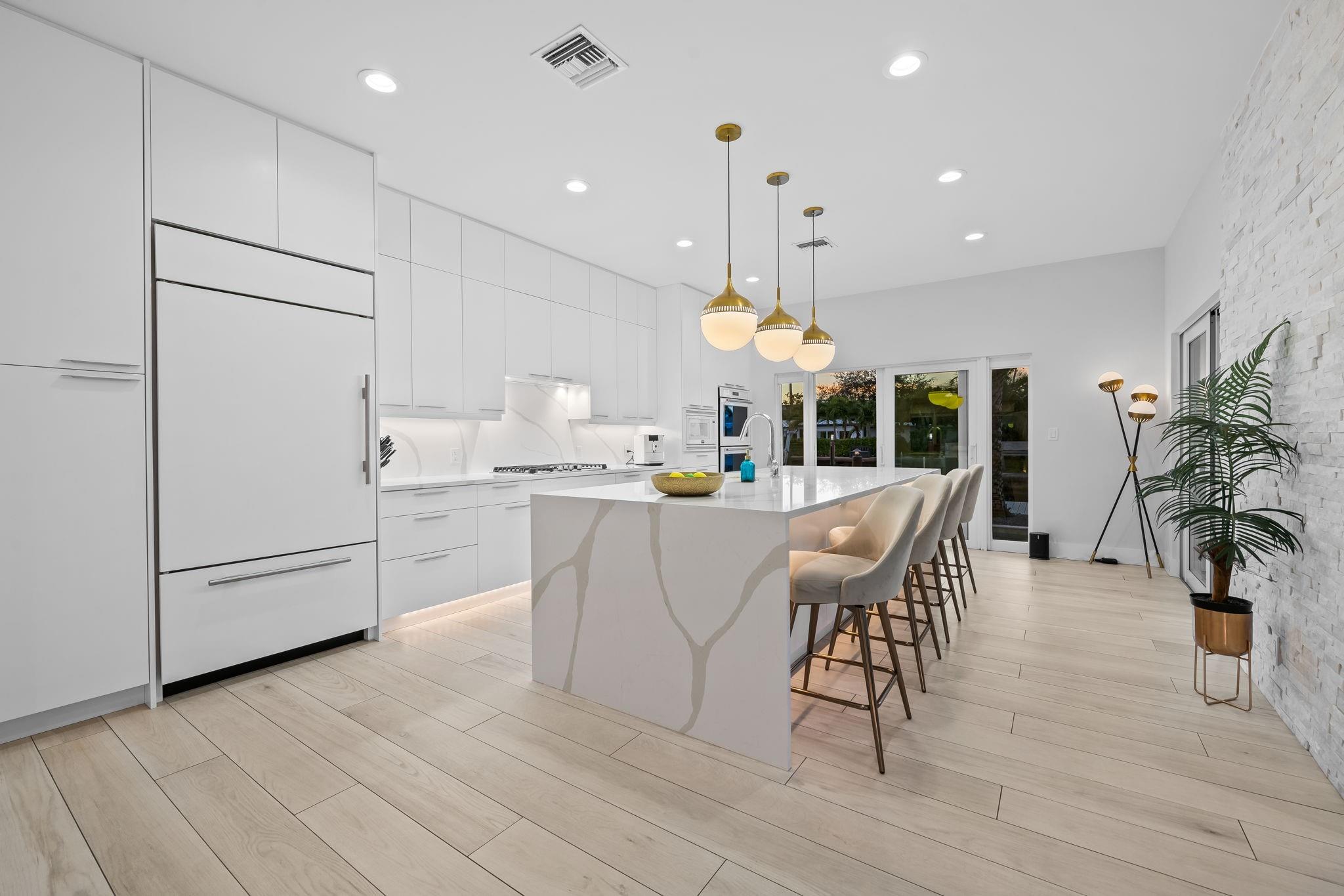 1731 NE 23rd Ave Fort Lauderdale, FL 33305