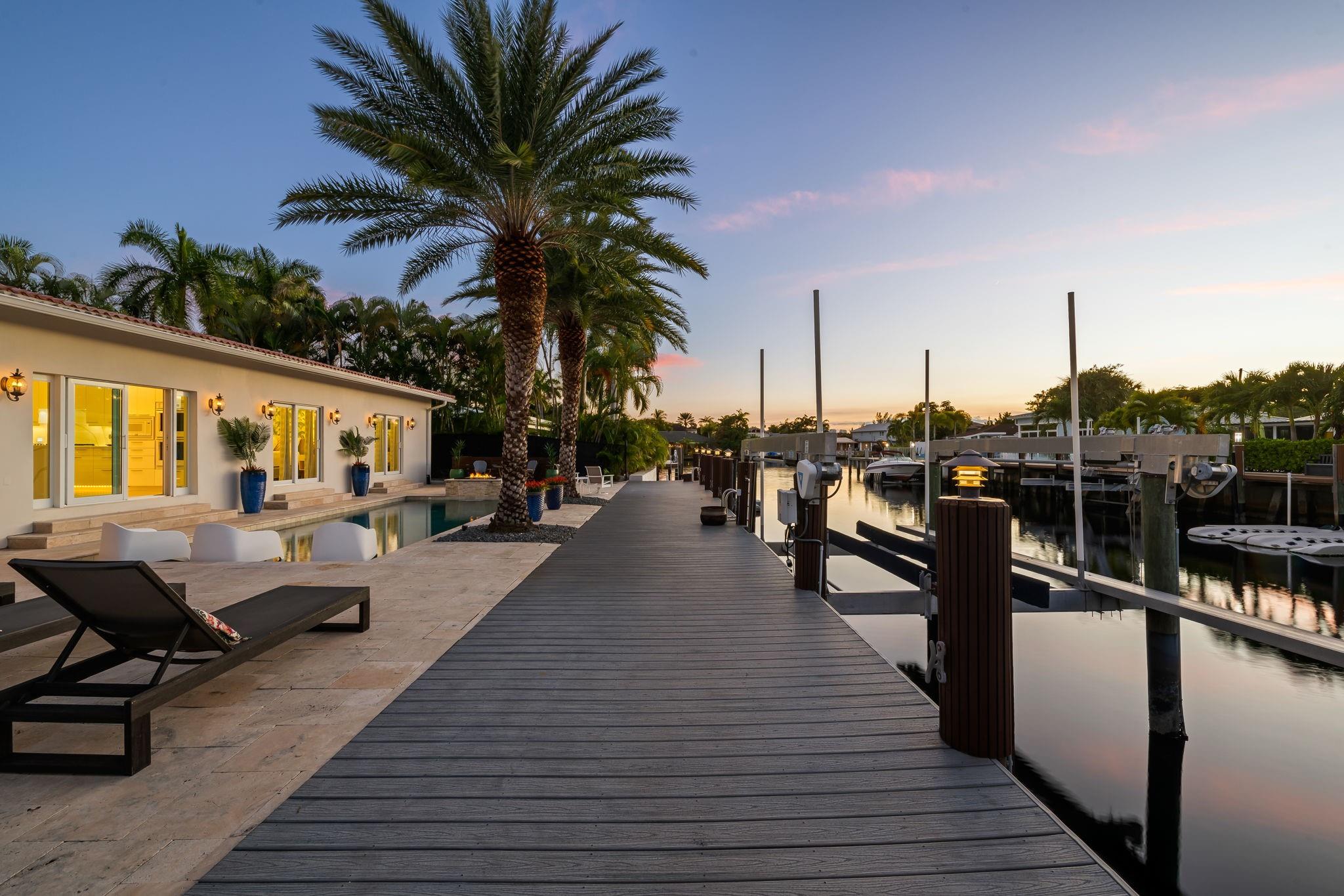 1731 NE 23rd Ave Fort Lauderdale, FL 33305