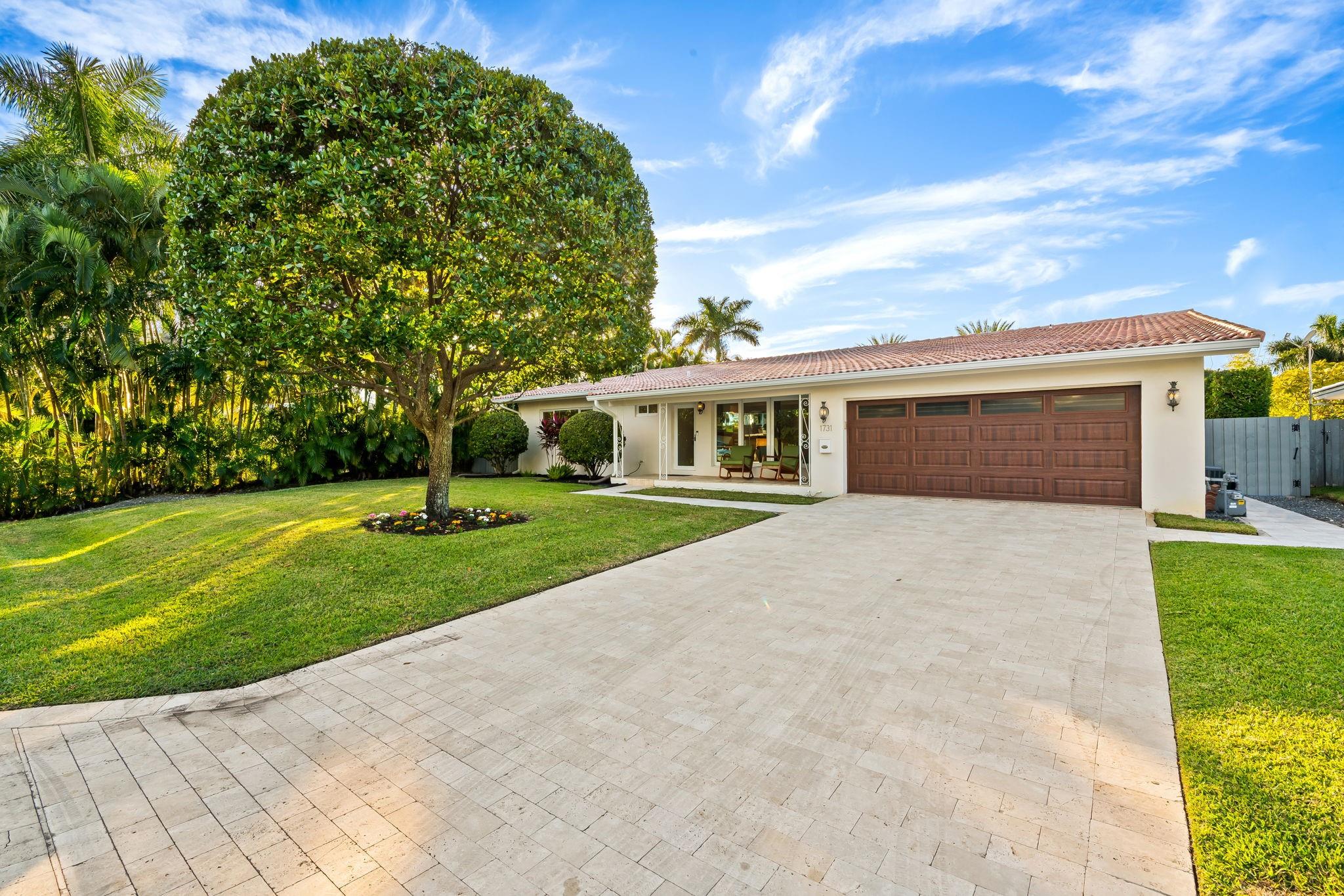 1731 NE 23rd Ave Fort Lauderdale, FL 33305