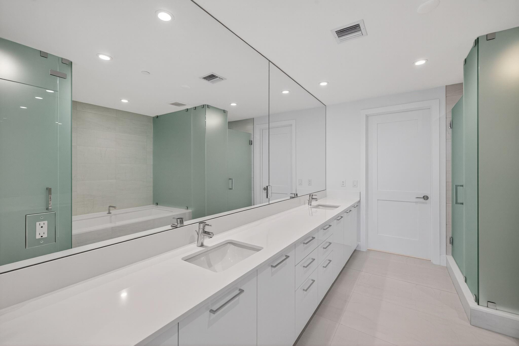 153 N Seabreeze Blvd #901-S Fort Lauderdale, FL 33304