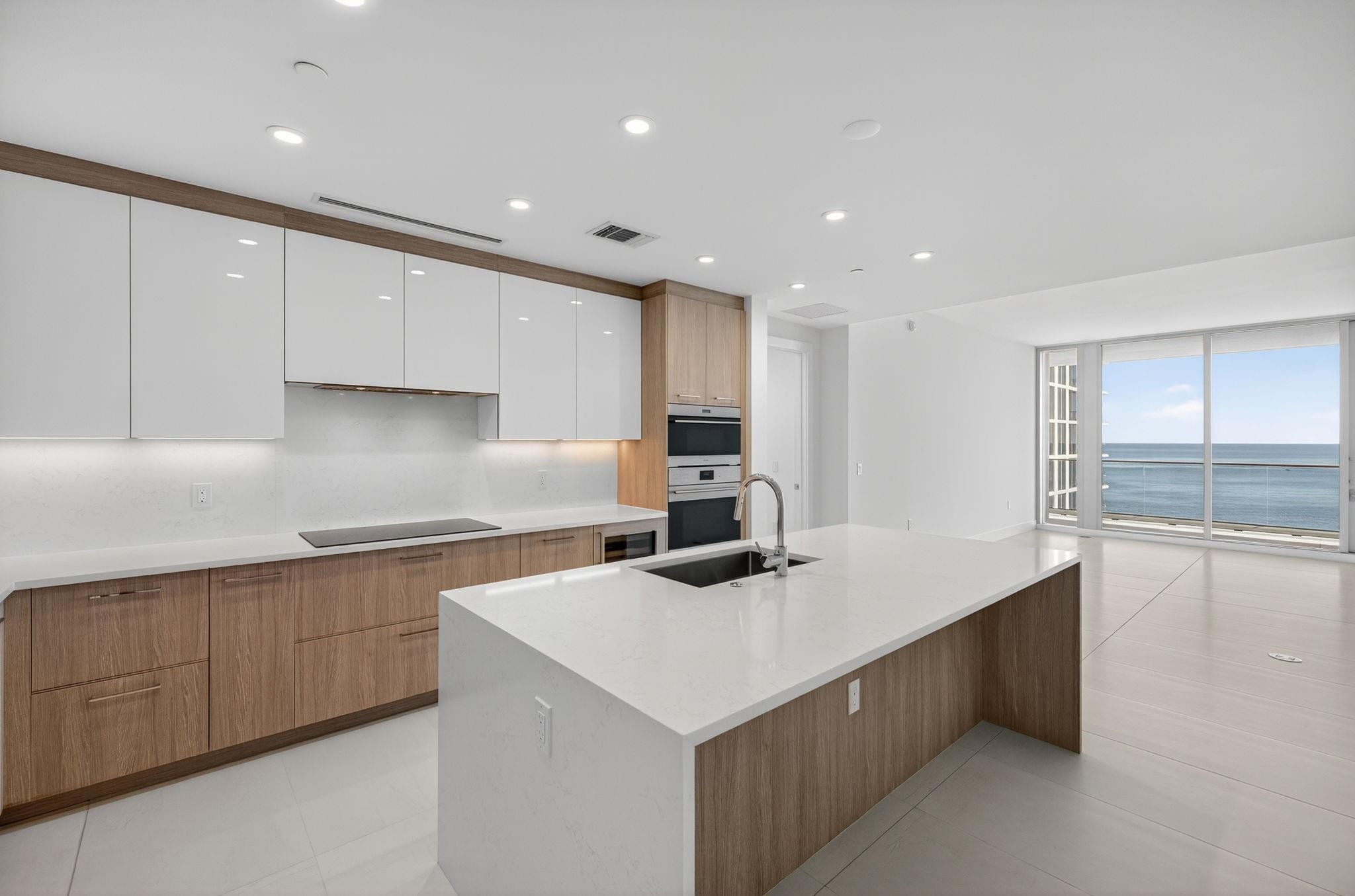 153 N Seabreeze Blvd #901-S Fort Lauderdale, FL 33304