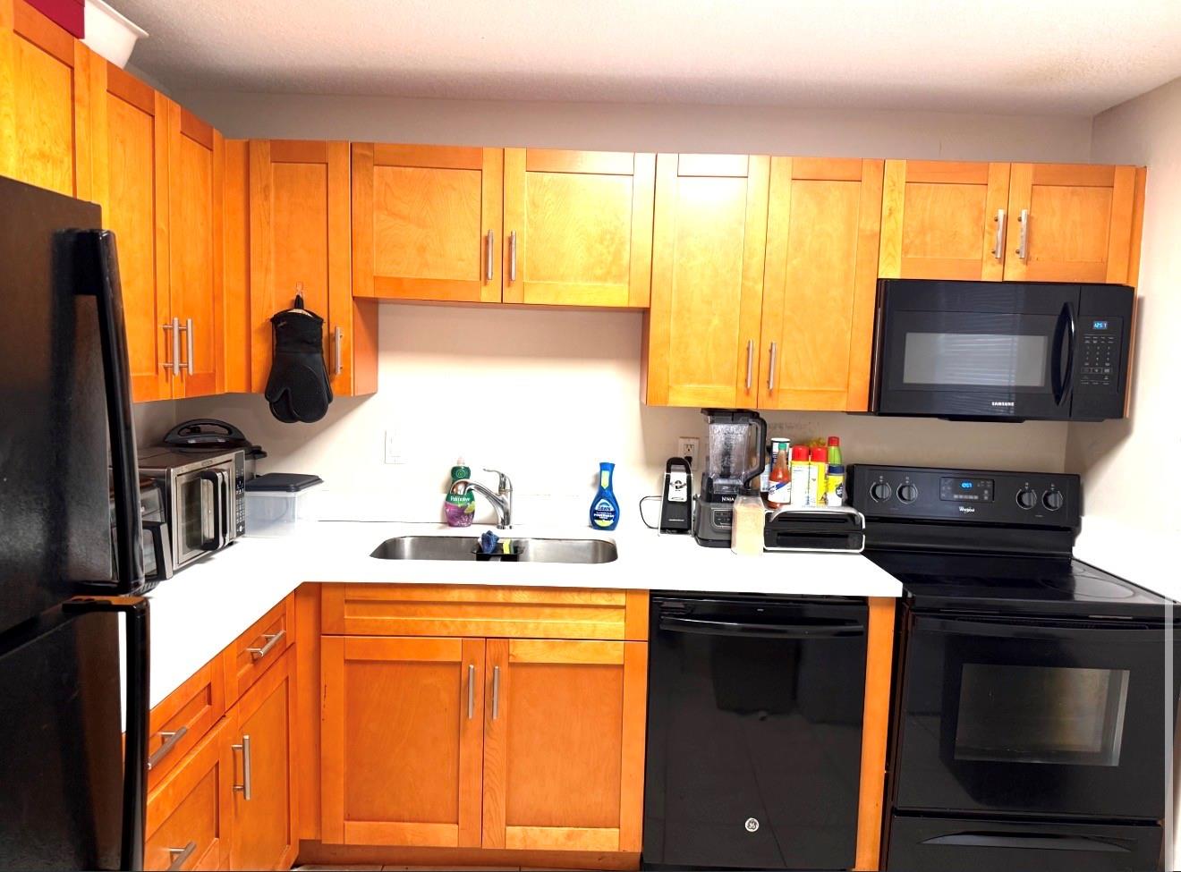 5515 Lakewood Cir #125