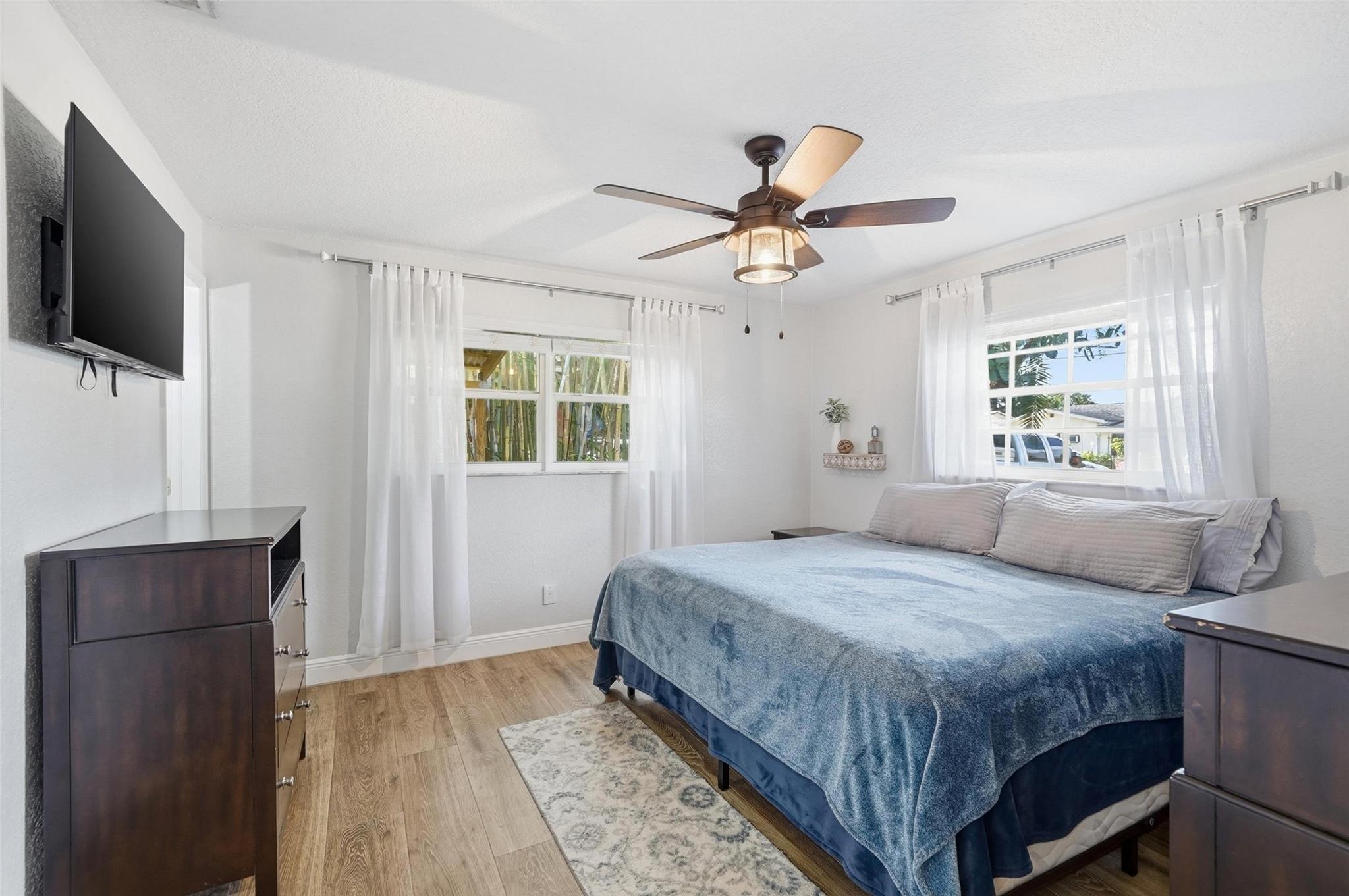 4730 SW 54th Ter Davie, FL 33314