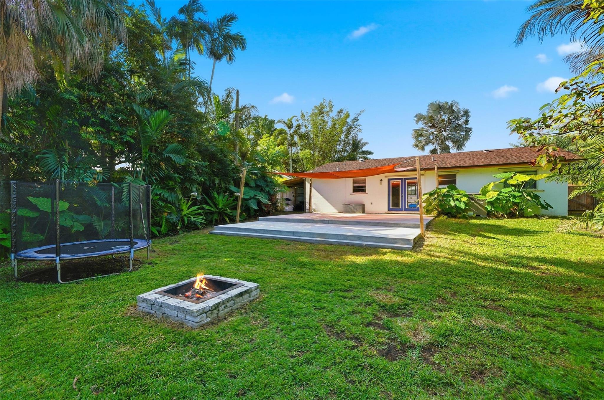 4730 SW 54th Ter Davie, FL 33314