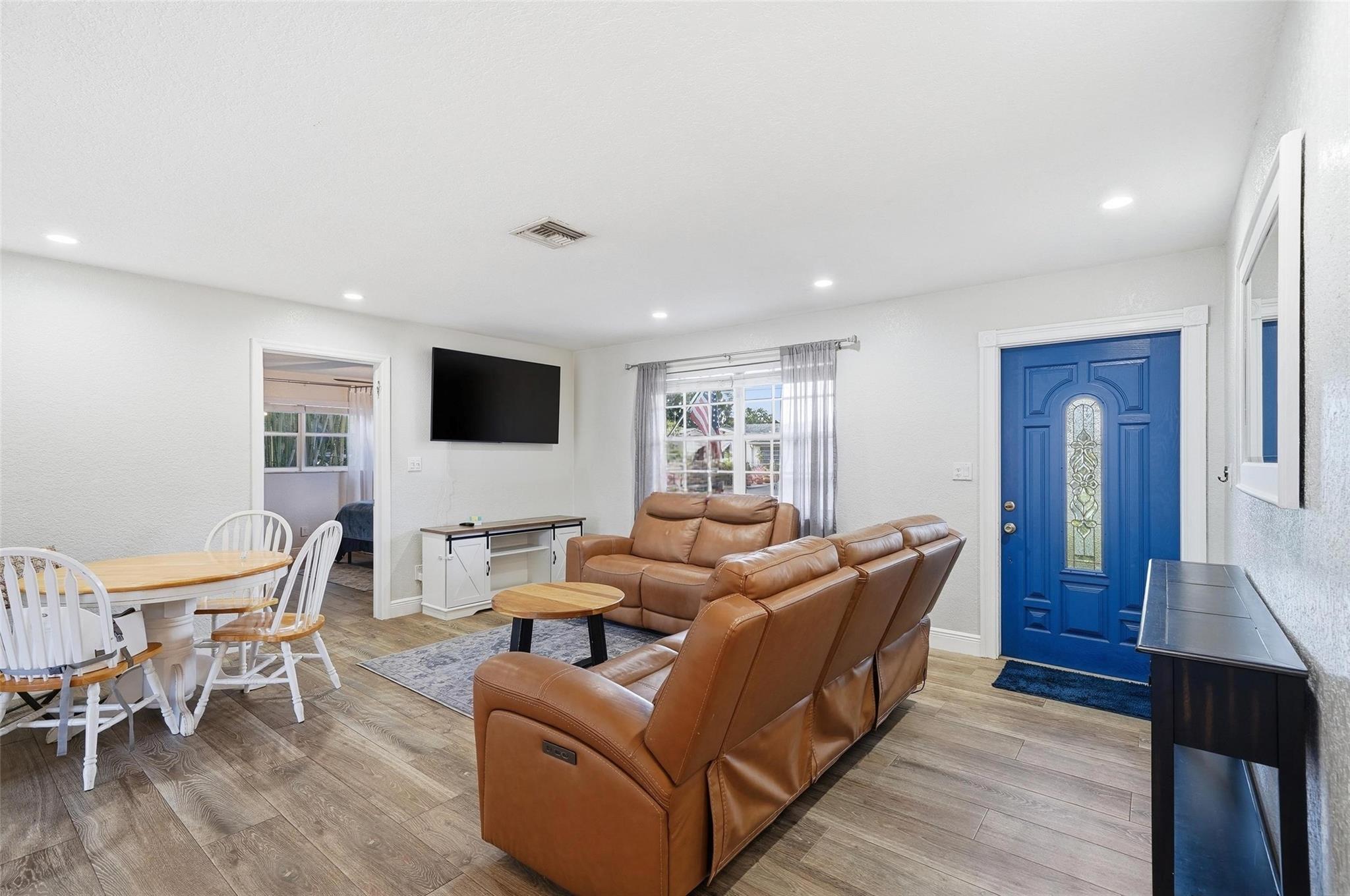 4730 SW 54th Ter Davie, FL 33314