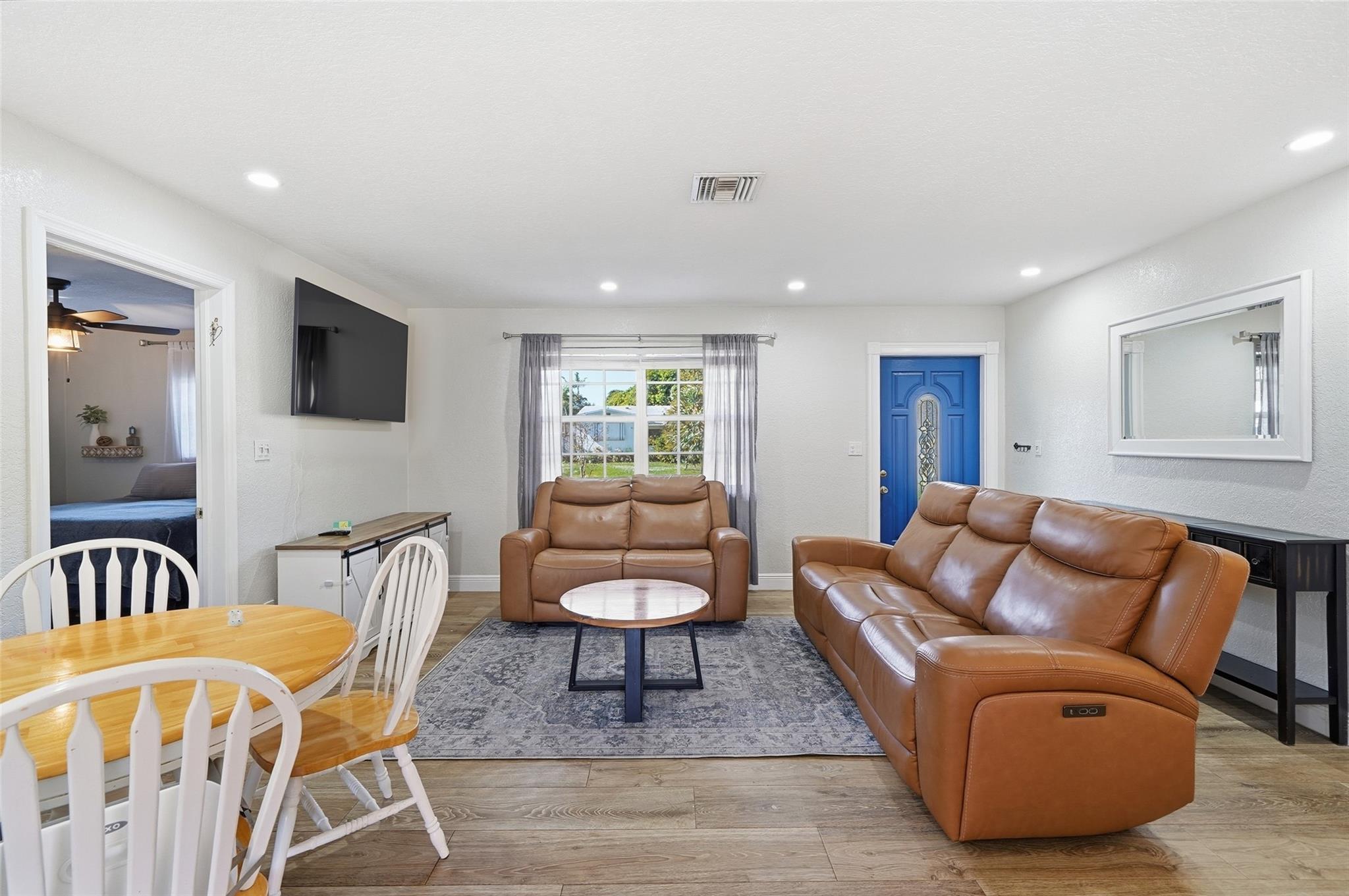 4730 SW 54th Ter Davie, FL 33314