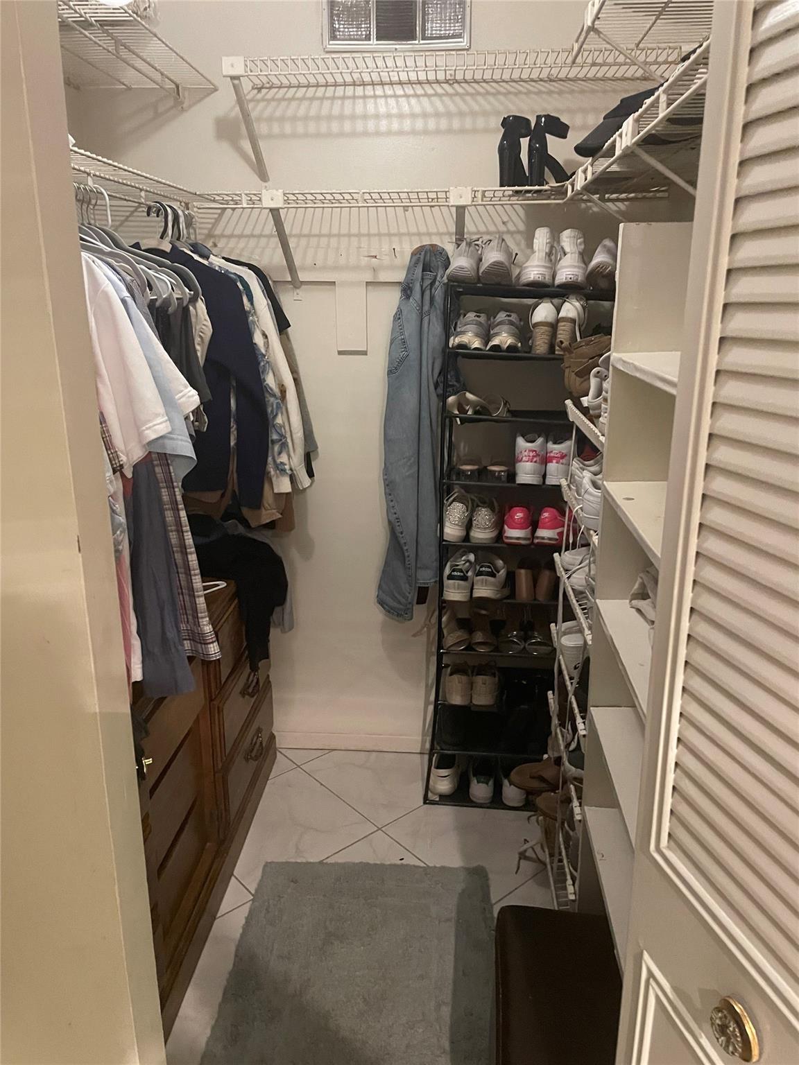 image Winston Towers 2009