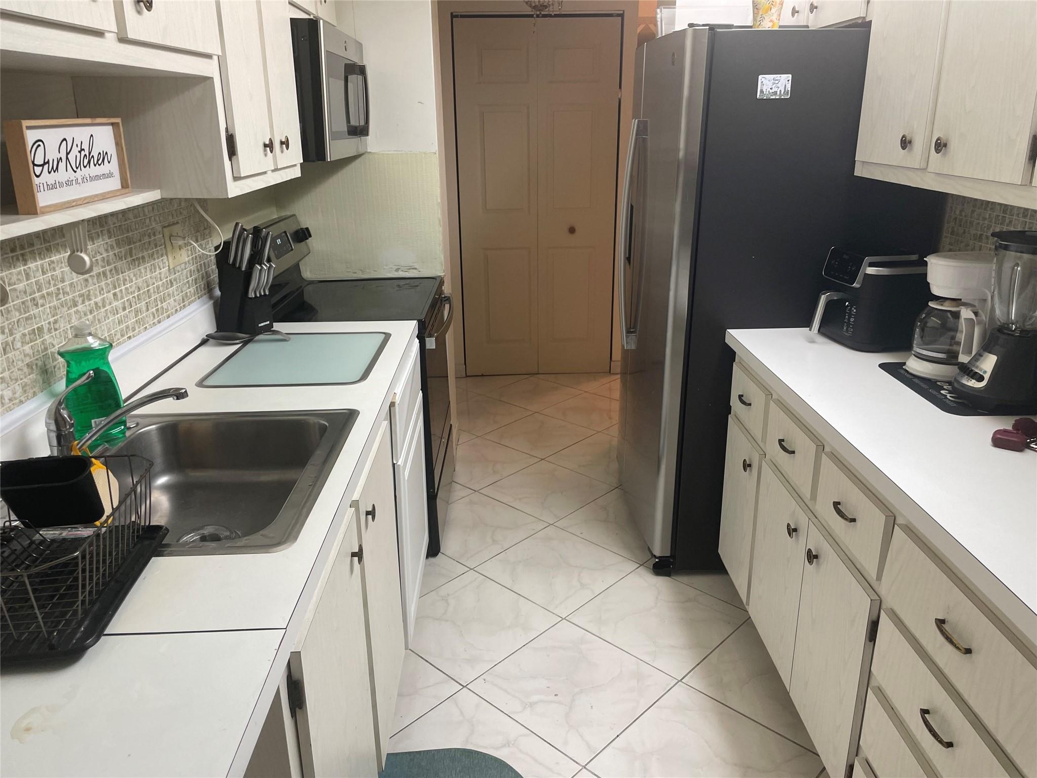 image Winston Towers 2004