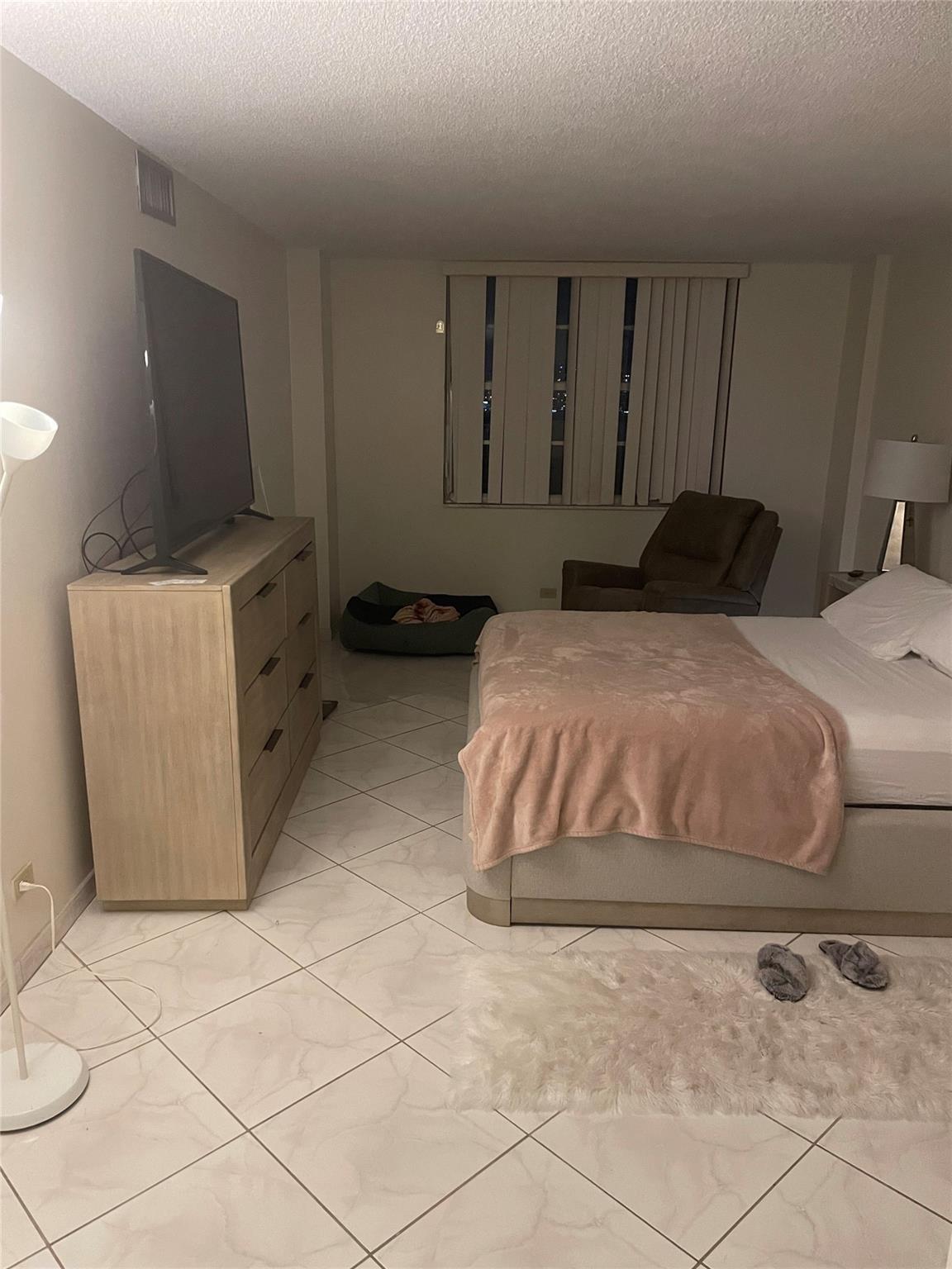 image Winston Towers 2007