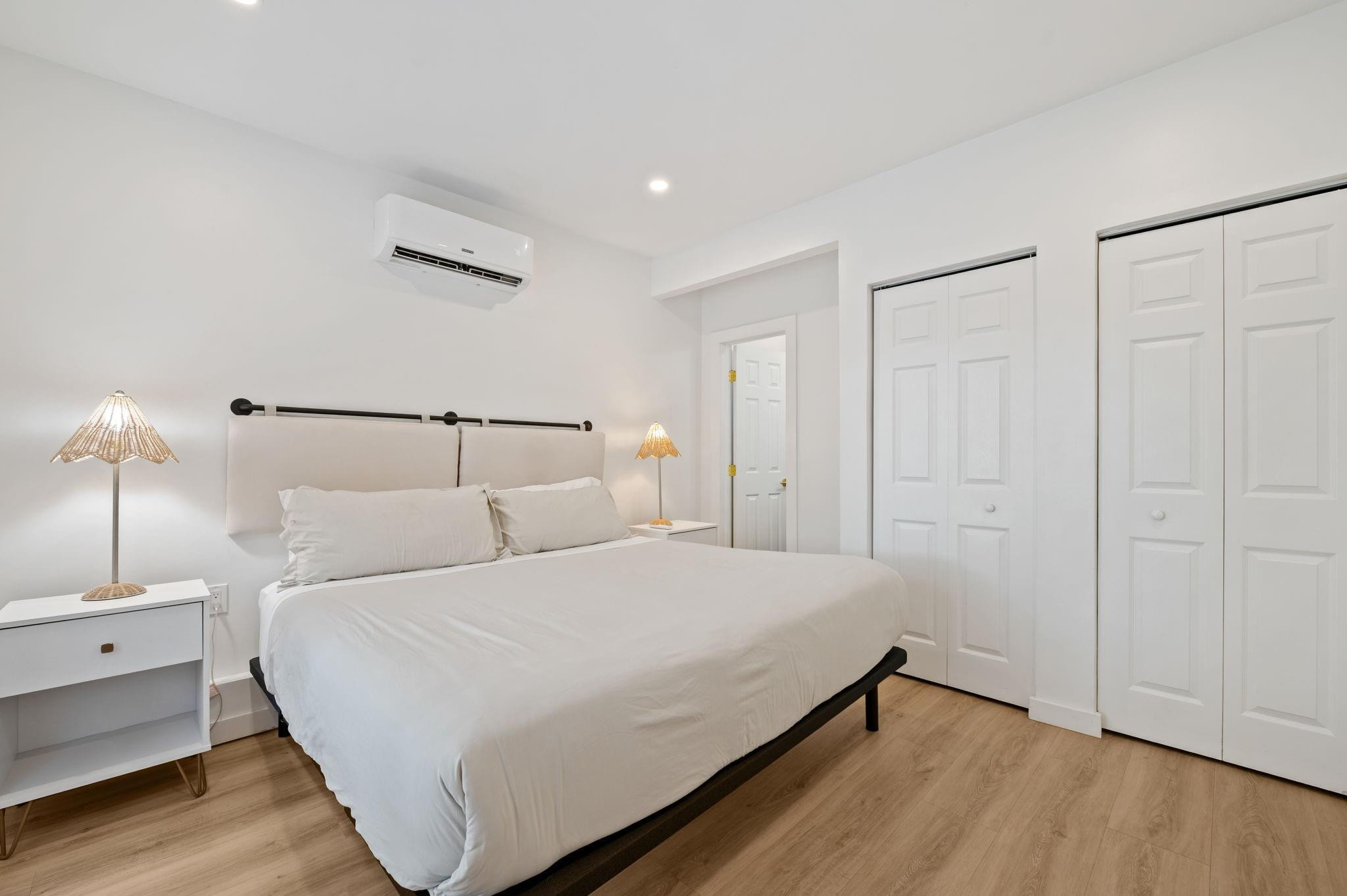 648 NE 16th Fort Lauderdale, FL 33304